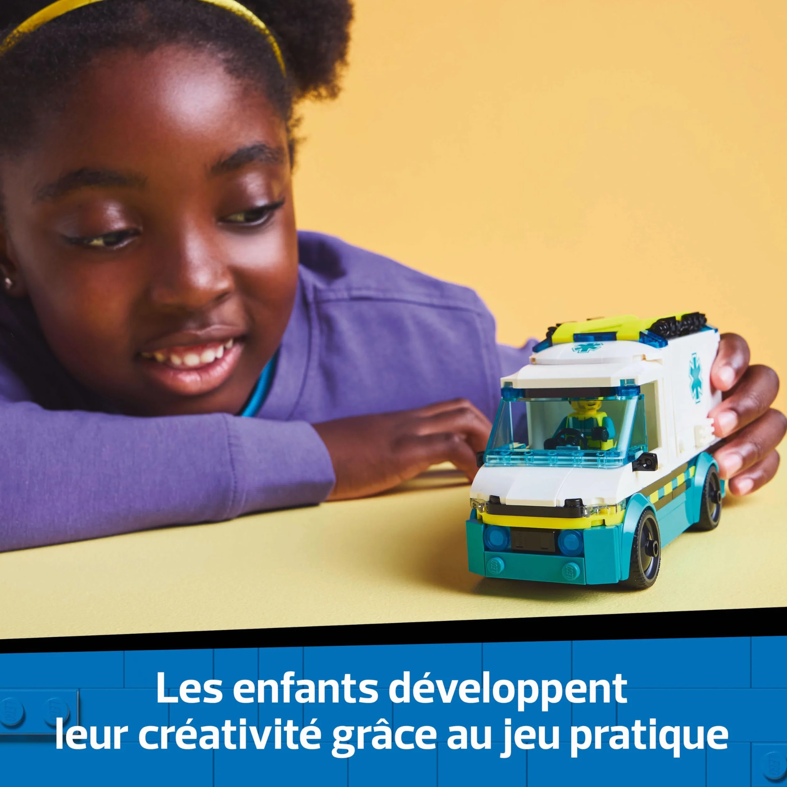 LEGO City L'Ambulance de Secours Jeu de Construction 2 Minifigurines Skateuse Ambulancier Jouet 5 Ans 60451