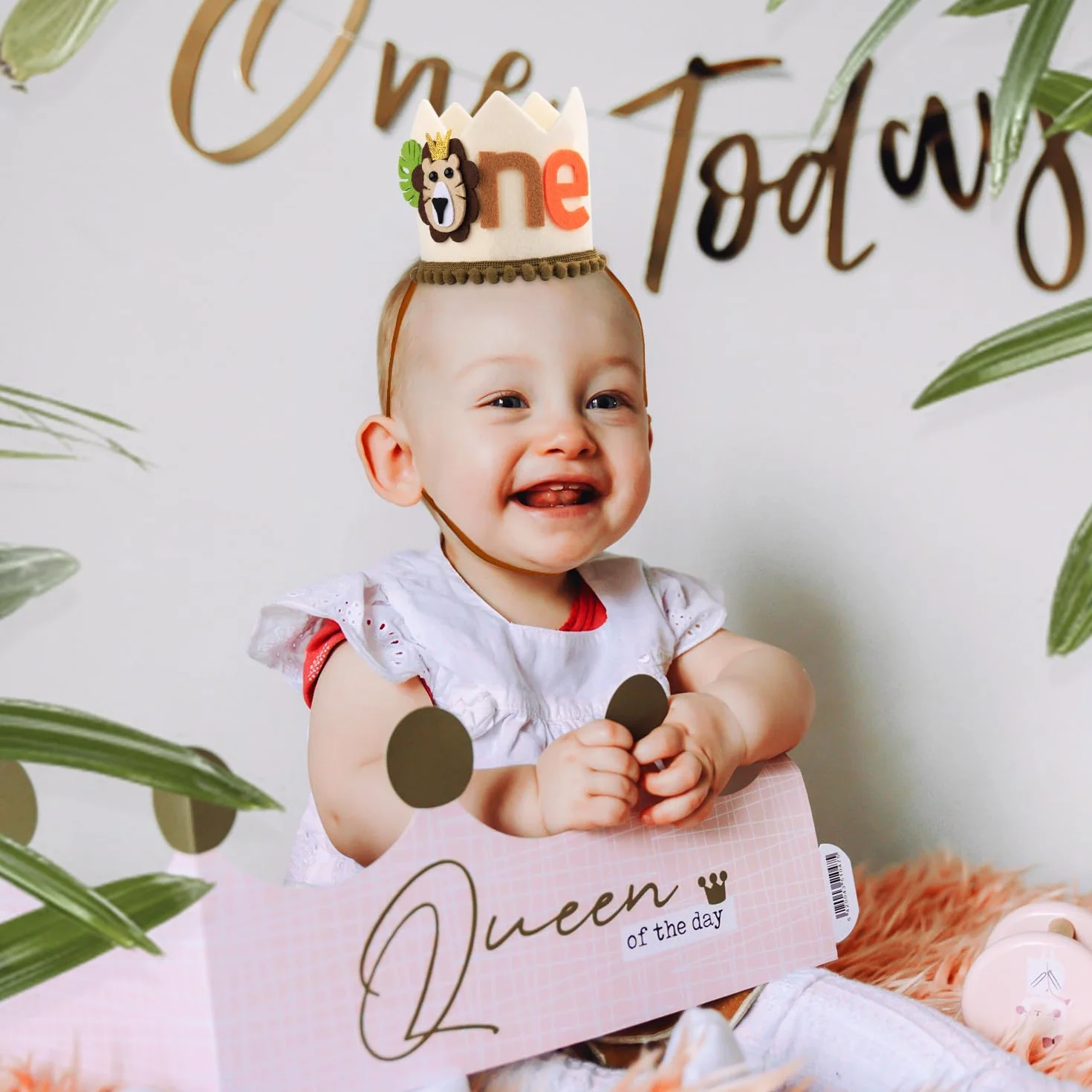 PEUTIER Couronne Anniversaire Lion Forme Lion Chapeau Réglable 1er Anniversaire Cadeaux Anniversaire pour Garçons Filles