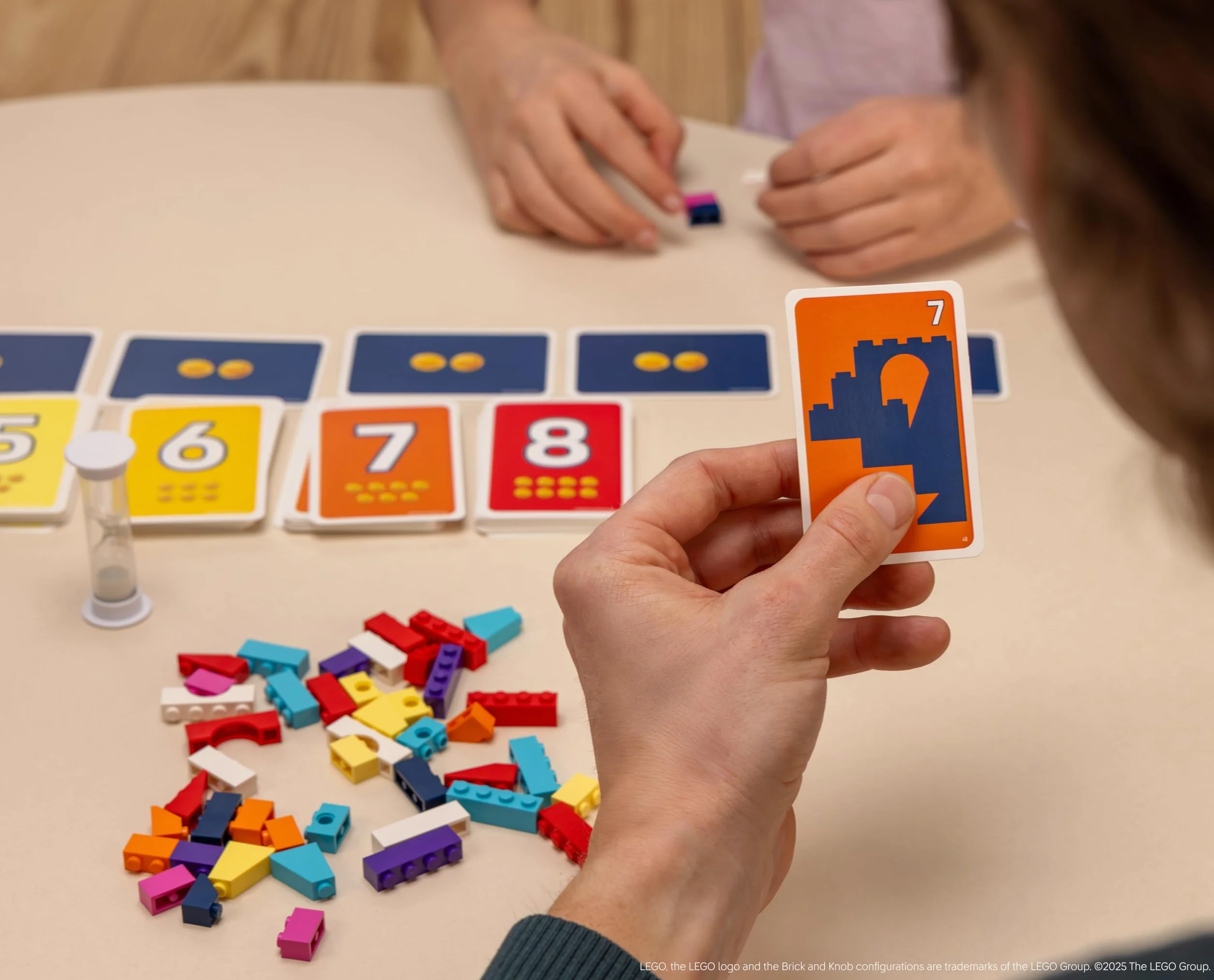 ASMODEE BRICK LIKE THIS! Jeu officiel LEGO Jeu de construction rapide pour famille 2-8 joueurs 7+ ans 15 min version française