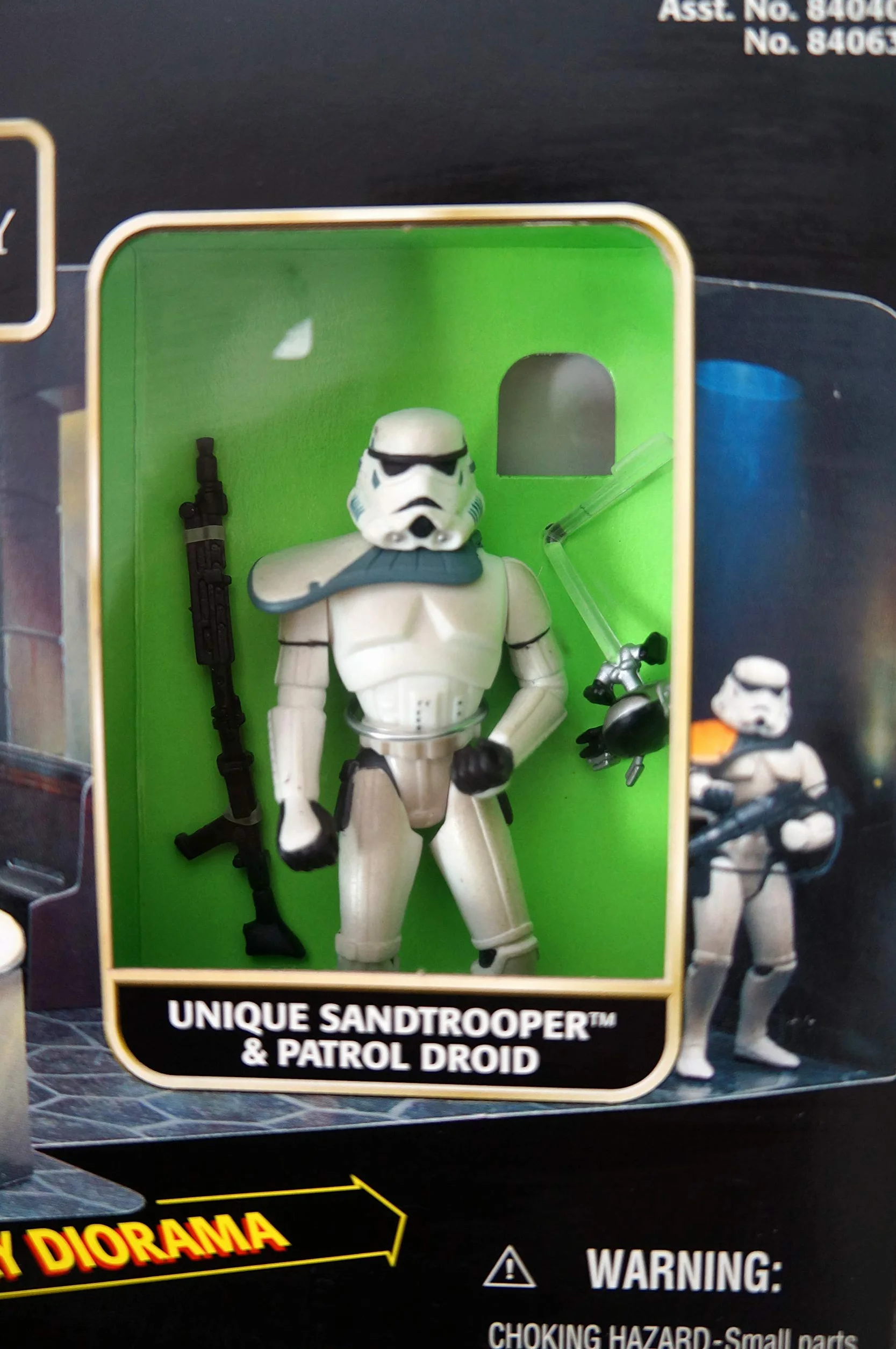Star Wars: Power of the Force Cantina 3-D Display Diorama with Sandtrooper & Patrol Droid