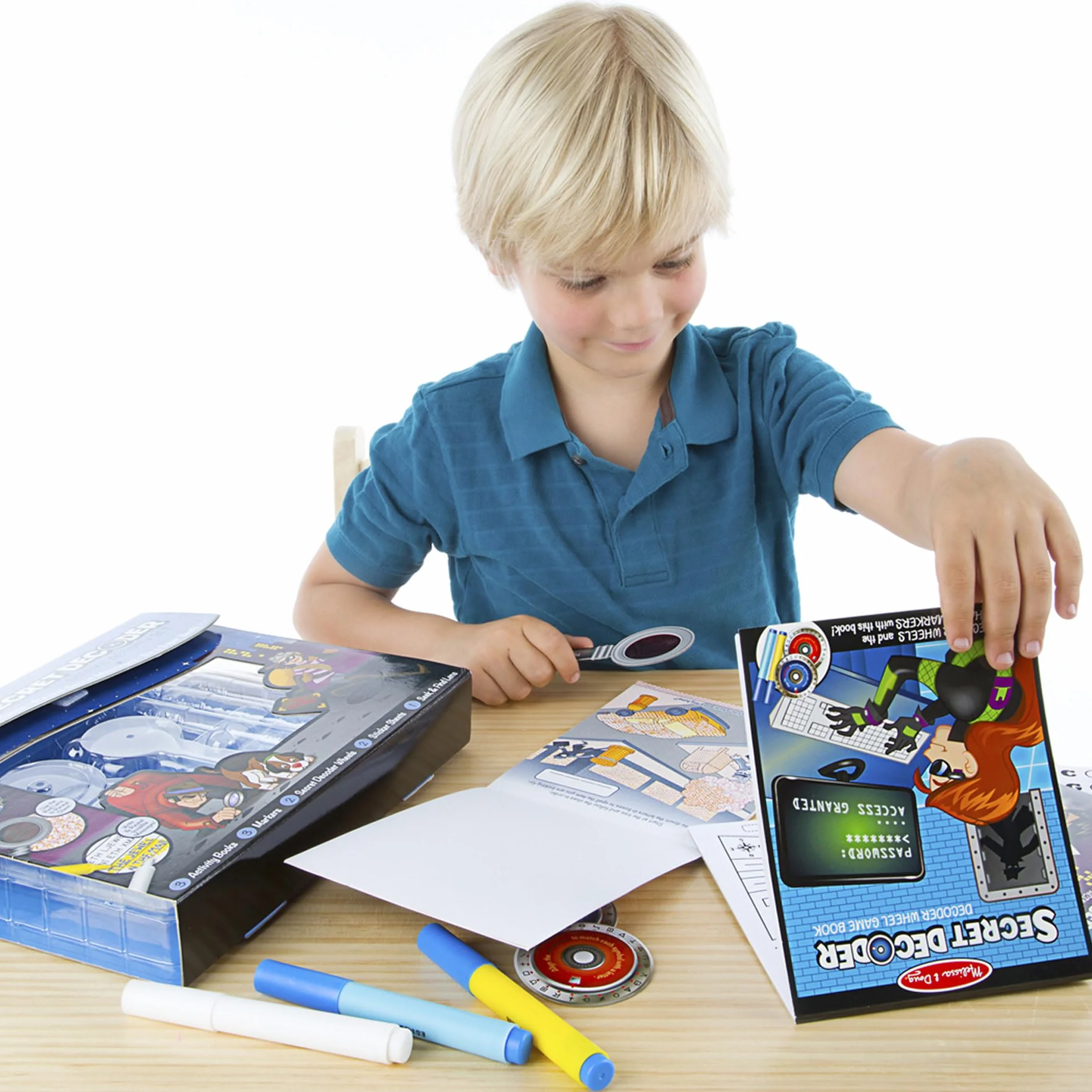 Melissa & Doug Kit De Détective 50 Activités Codes Enigmes Mystères Jeu Imitation Jouet En Bois