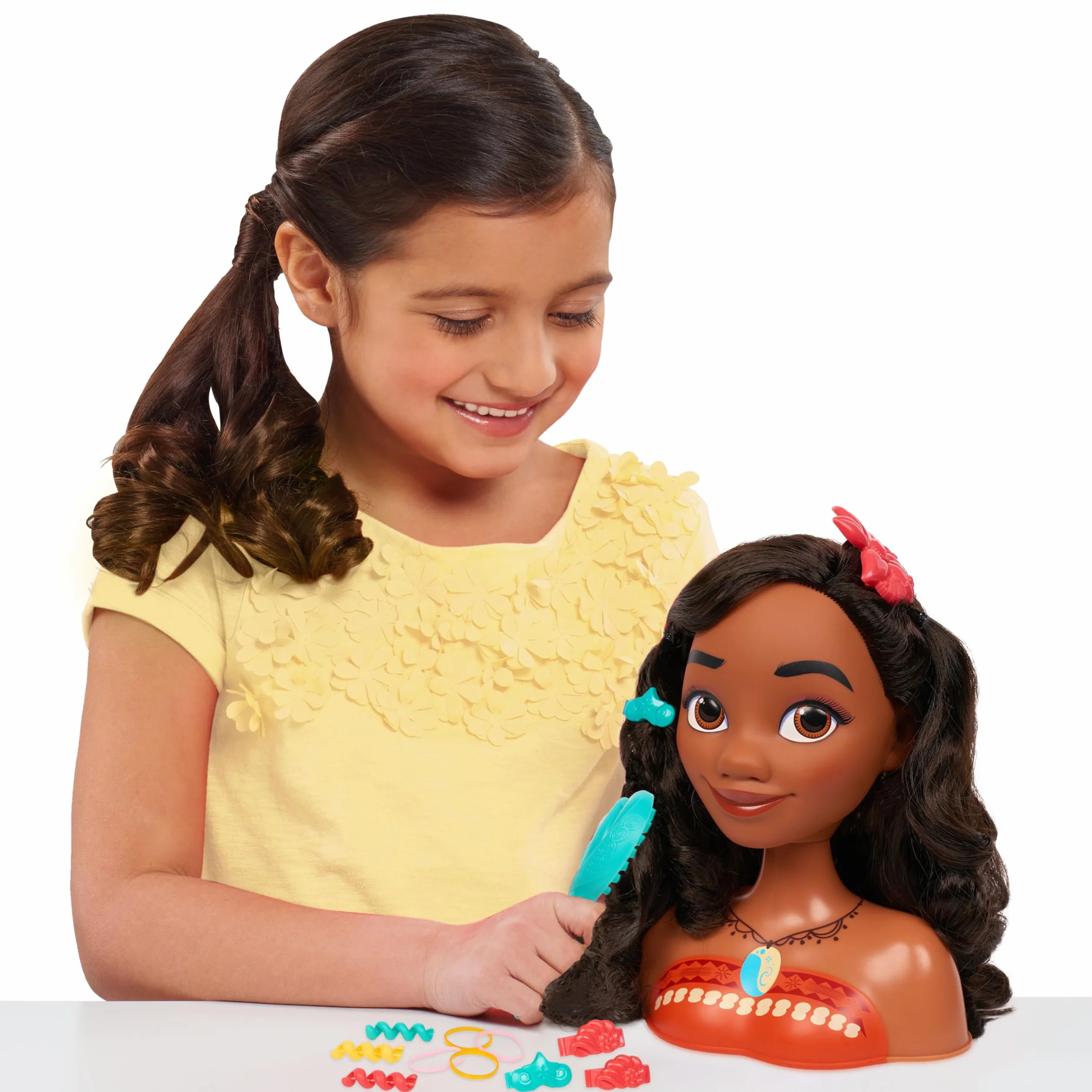 Just Play Tête à coiffer Vaiana Princesses Disney avec Accessoires 14 Pièces Chevelure Brune Yeux Marron Jouets Enfants 3 Ans+