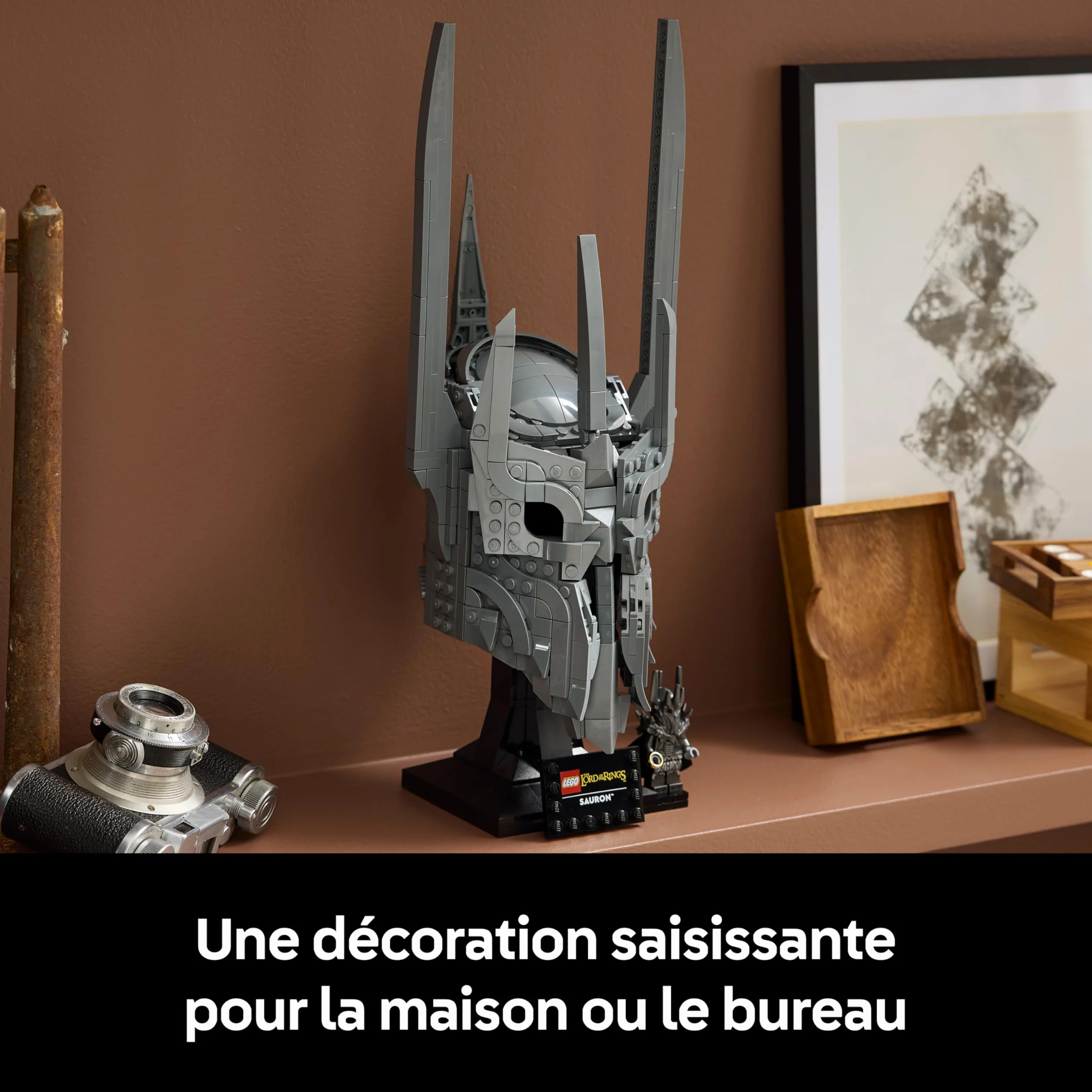 LEGO Icons Le Seigneur des Anneaux Le Casque de Sauron Maquette Adulte Décoration Anneau Unique Minifigurine Collector