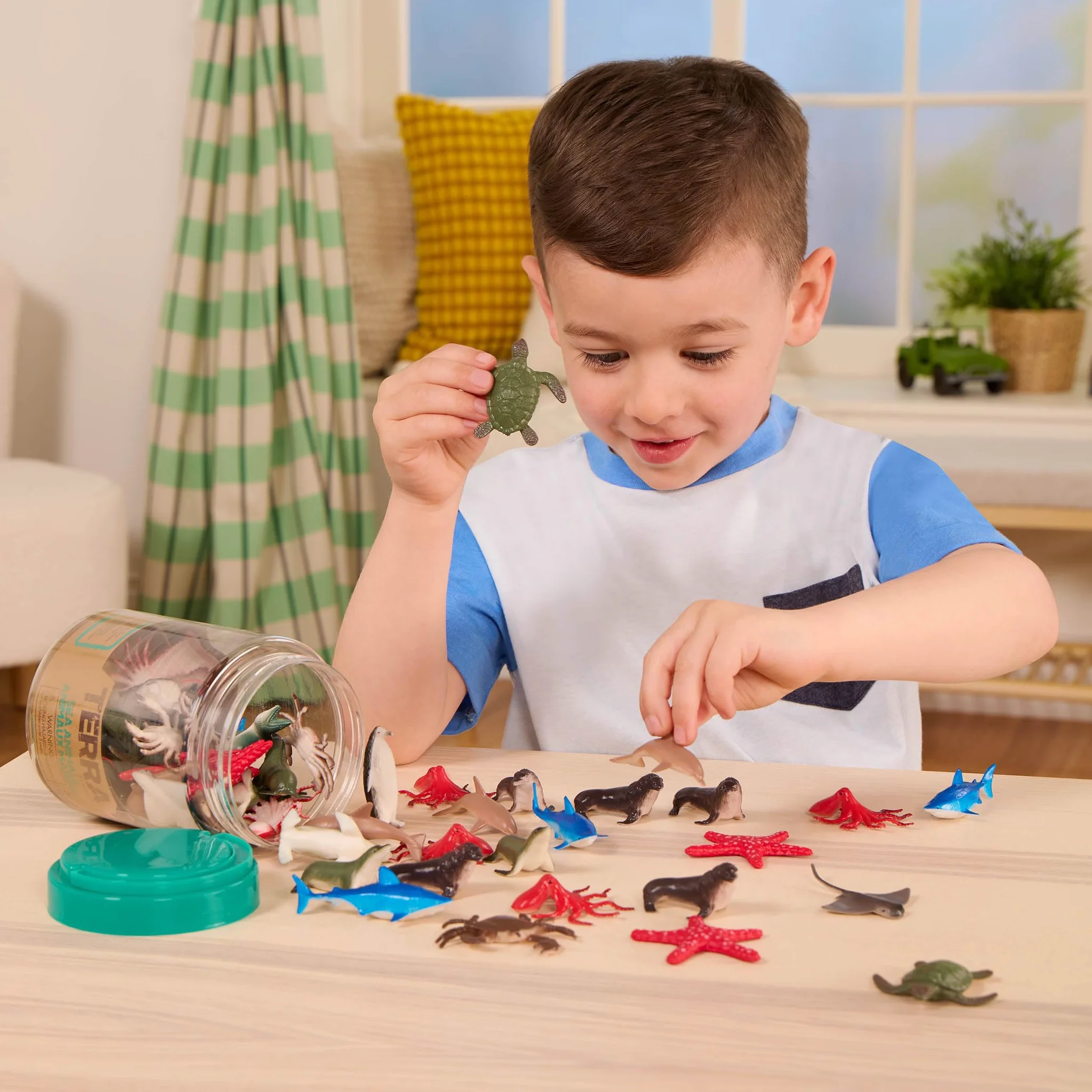 Terra by Battat Animaux Marins Set Maritime 60 pièces 12 Miniatures Océan Réalistes Requin Pieuvre Homard