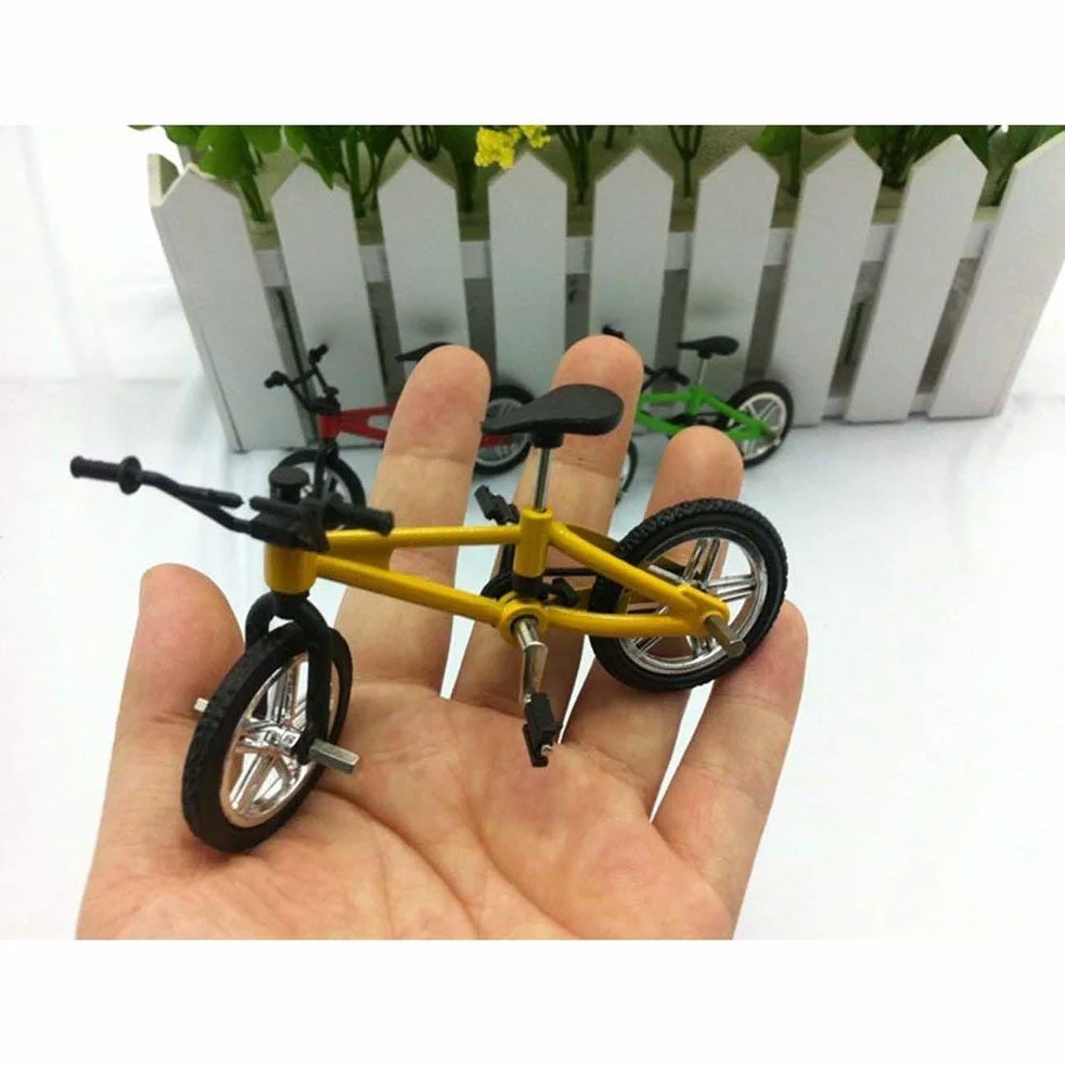 Miniature Bicyclette Jouet 4 Pcs pour Enfants Garçons