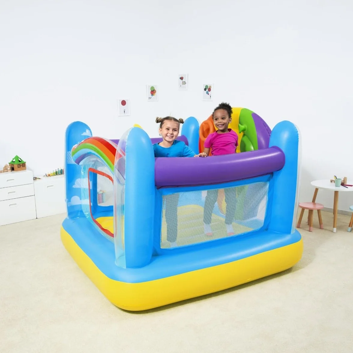 Bestway Trampoline Gonflable Hit Air Balloon Up in & Over 175 x 175 x 137 cm avec Anneaux de Lancer