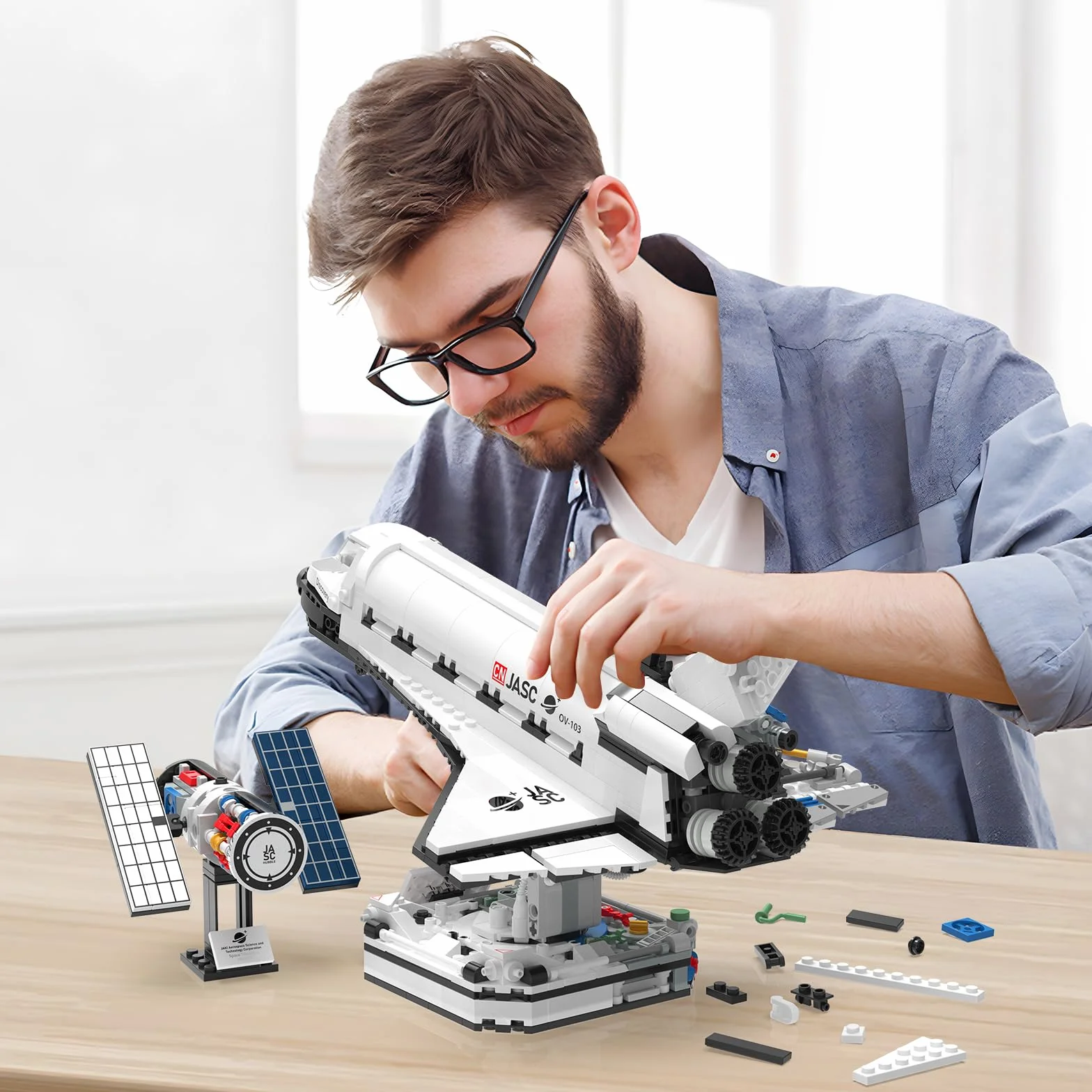 JMBricklayer Jeu de construction de navette spatiale pour adultes modèle avec support réglable 70122