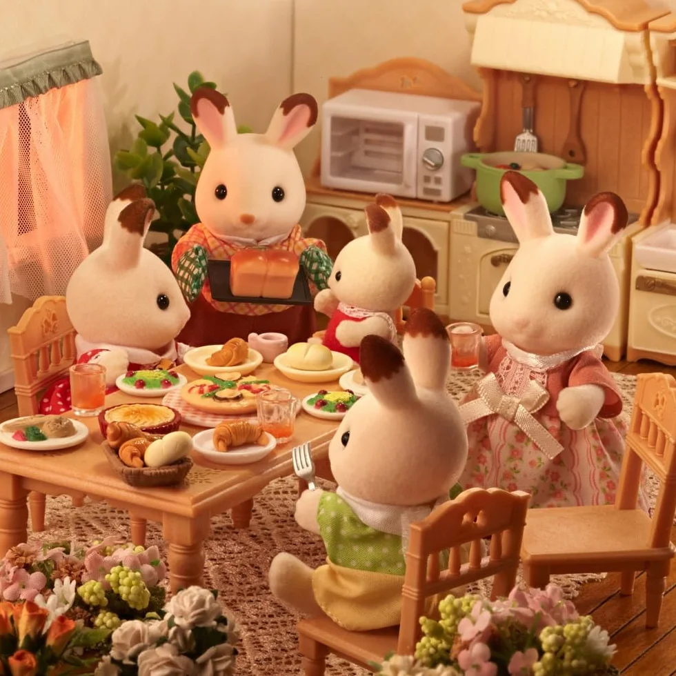 Sylvanian Families La famille Lapin Chocolat Set 4 figurines animaux miniatures jouet enfant 3 ans+