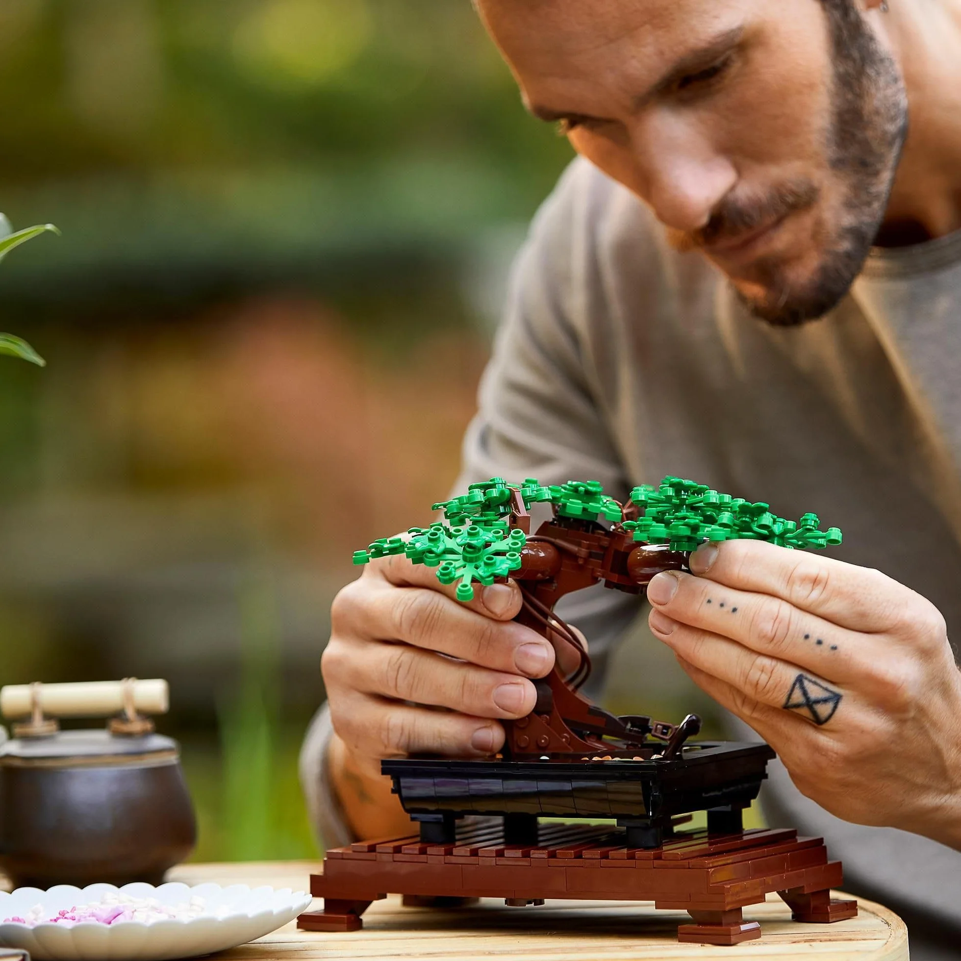 Lego Botanicals Bonsaï 10281 - Set de Construction avec Plante Artificielle pour Adulte