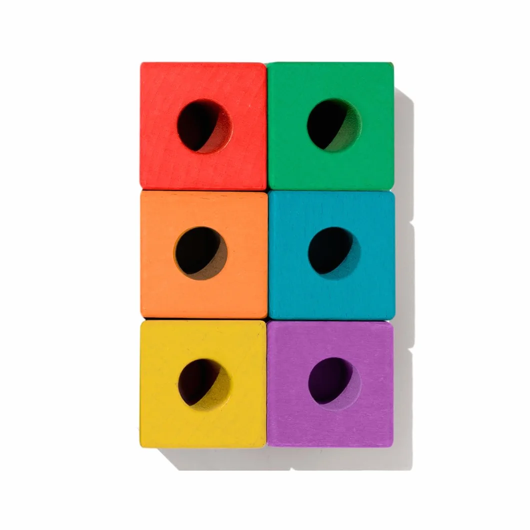 Lovevery Boîte de Cubes en Bois Massif, Blocs Construction Enfants, 18 Formes, Jouets Éducatif STEM
