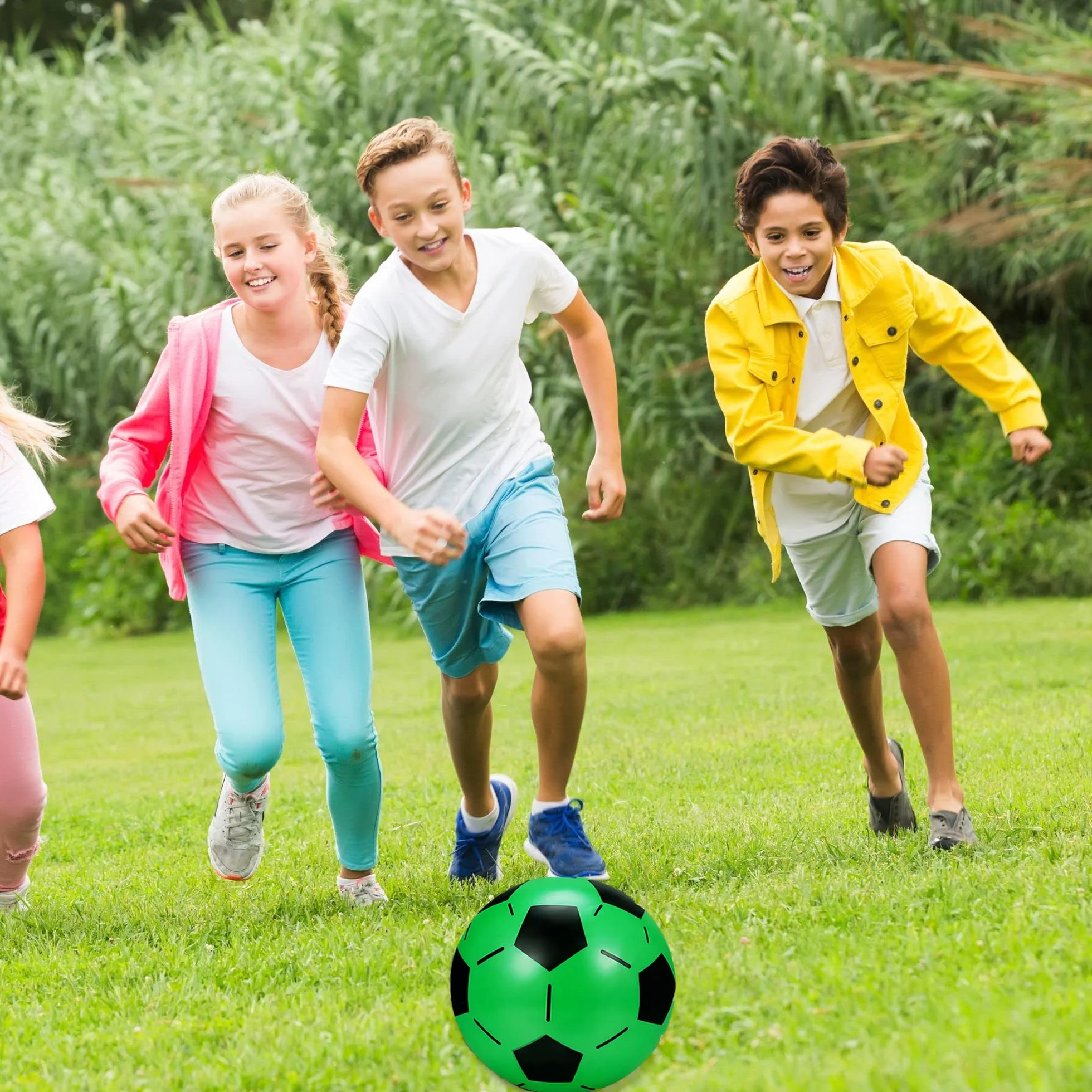 Ballons de football en plastique 20 cm - Lot de 12