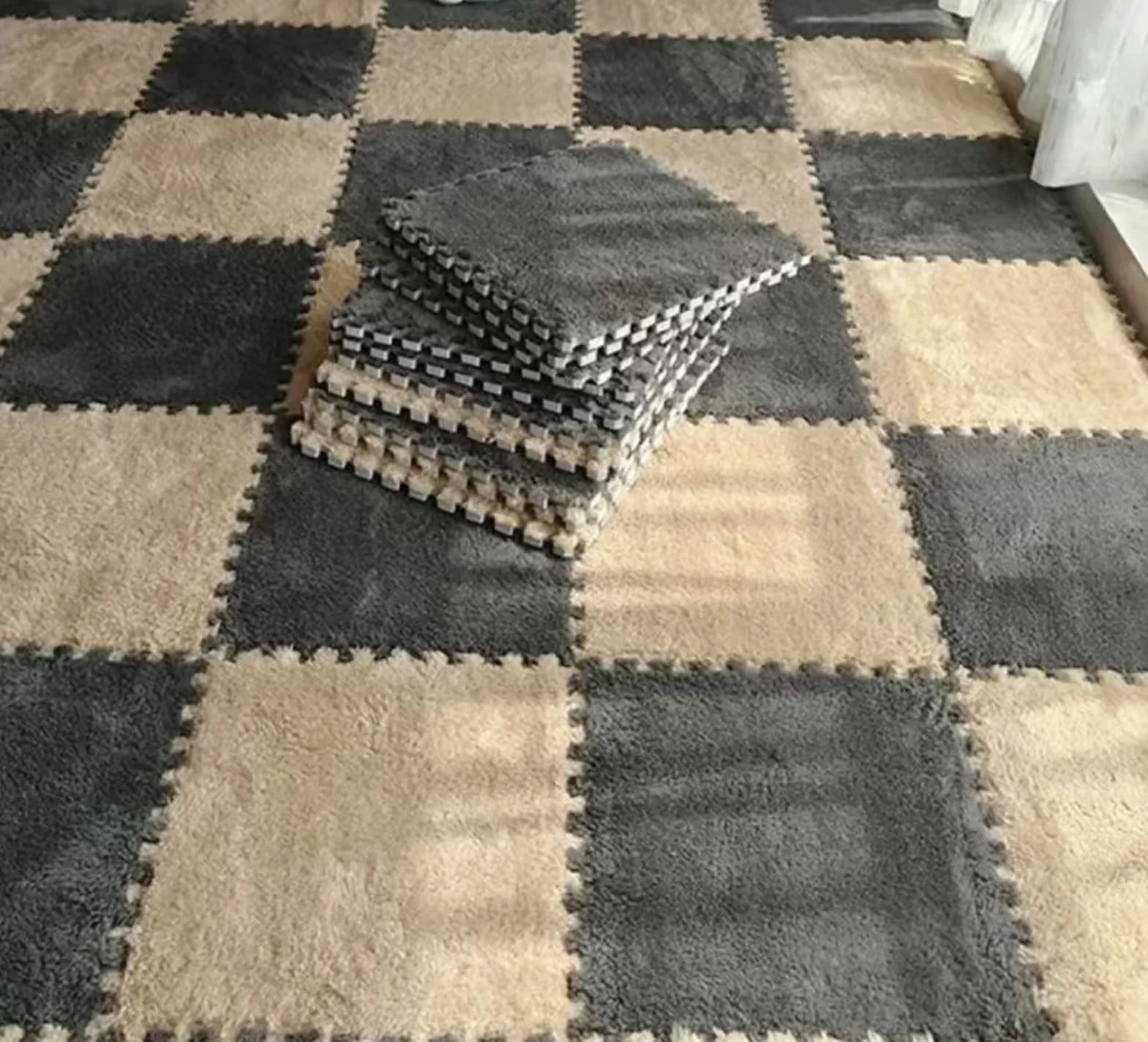 Tapis de Jeu Puzzle en Mousse 30x30cm 10 Pièces Dalles Emboîtables Tapis de Sol Gris Chamois
