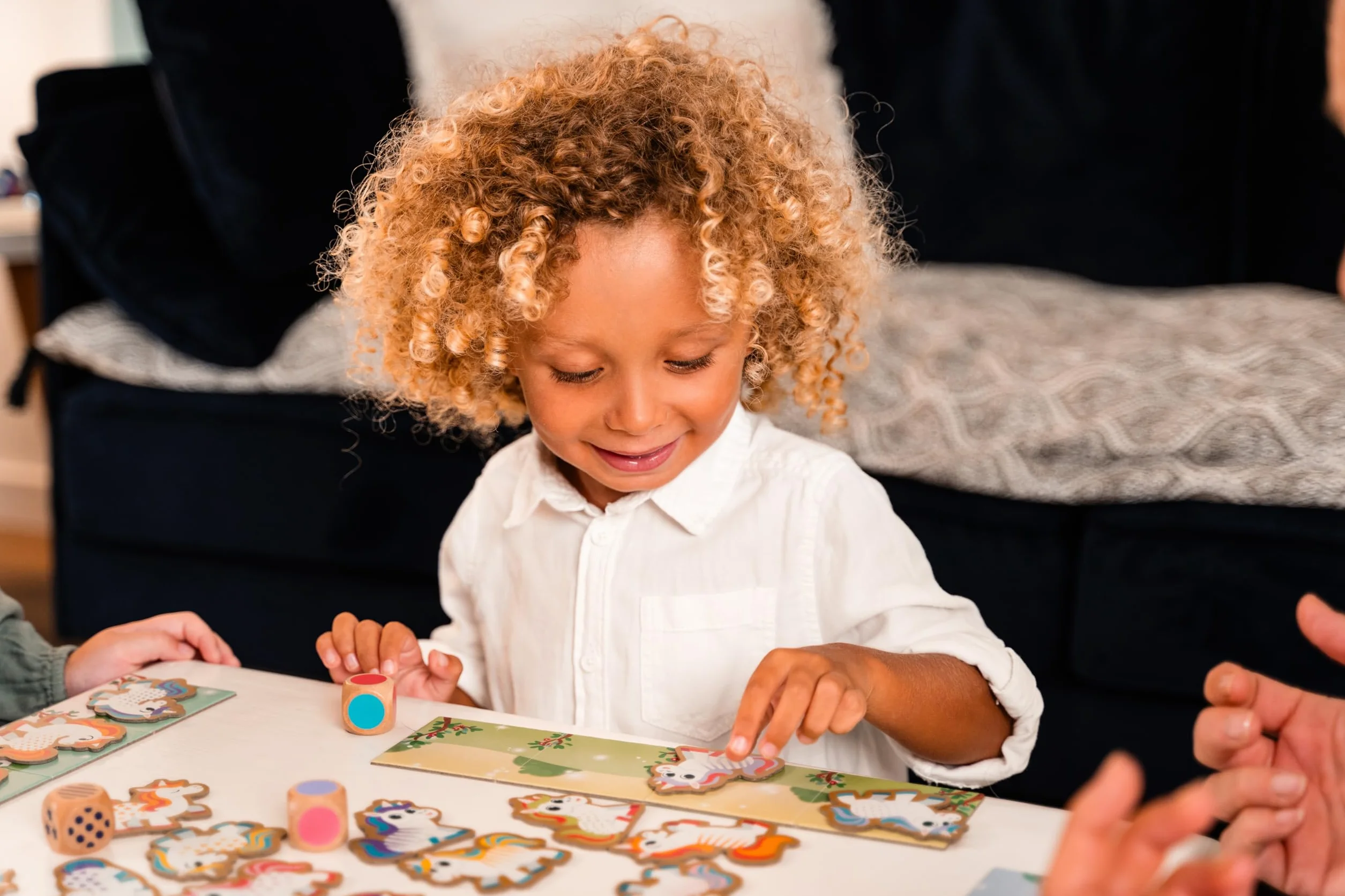 Jeu de société Nathan Le Royaume des Licornes famille enfants 3-6 ans 2-4 joueurs