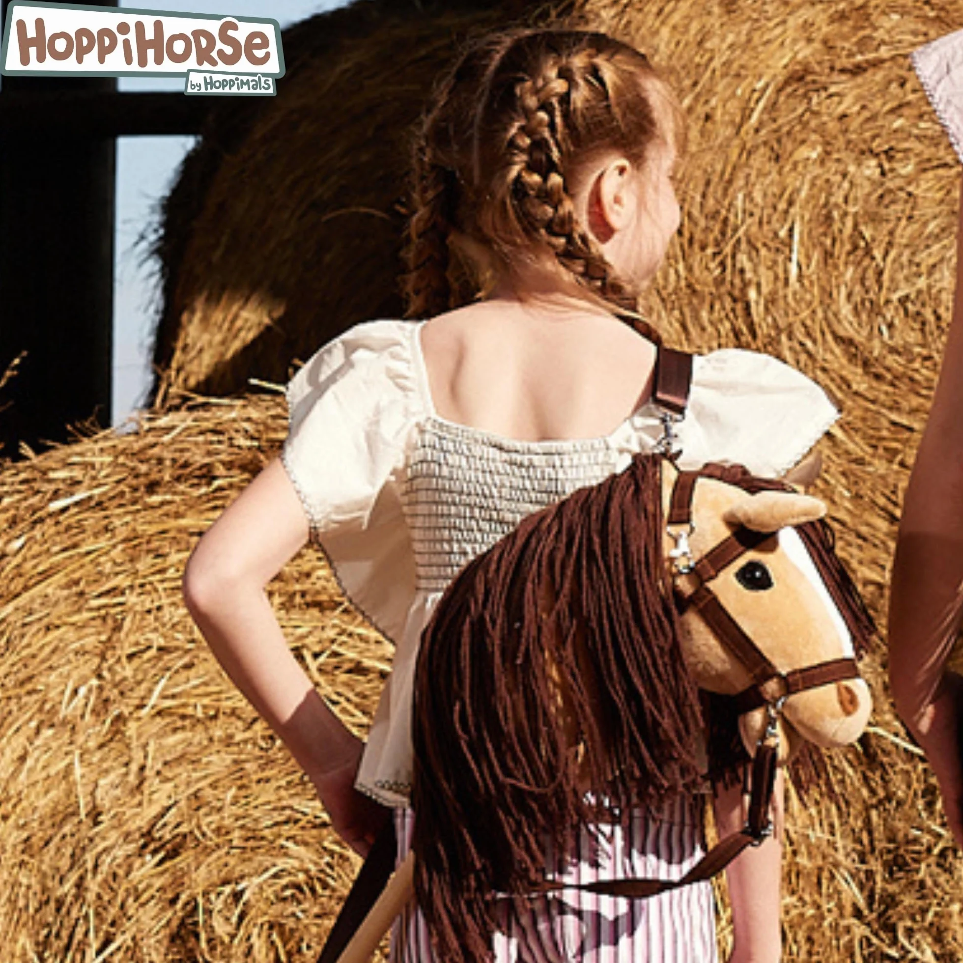 HOPPIHORSE Sport Edition Hobby Horse A3 Taille Cheval Bâton avec Bride Rênes Sangle d'Épaule Queue Poignée Silicone Boîte-Cadeau