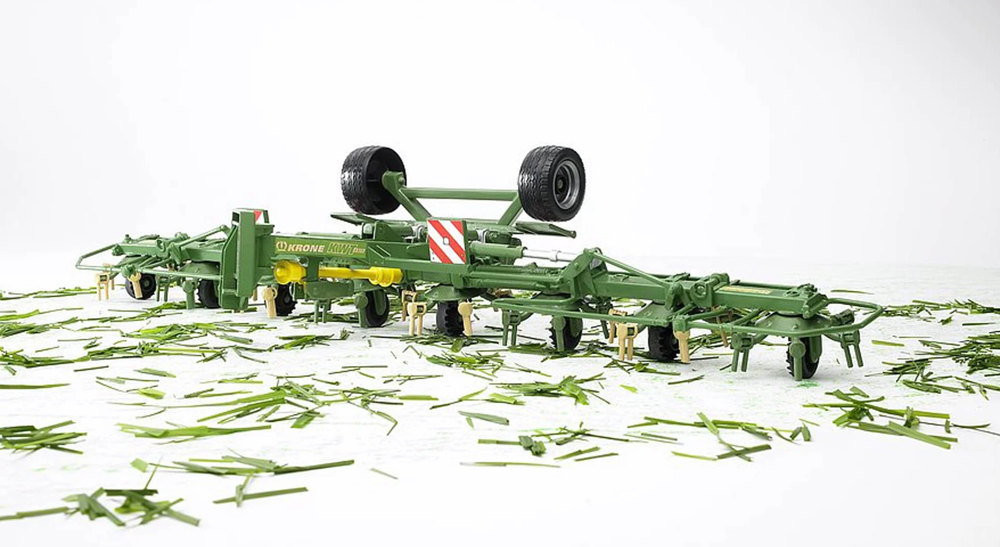 Bruder 02224 Krone Faneuse KWT 8.82 Andaineur