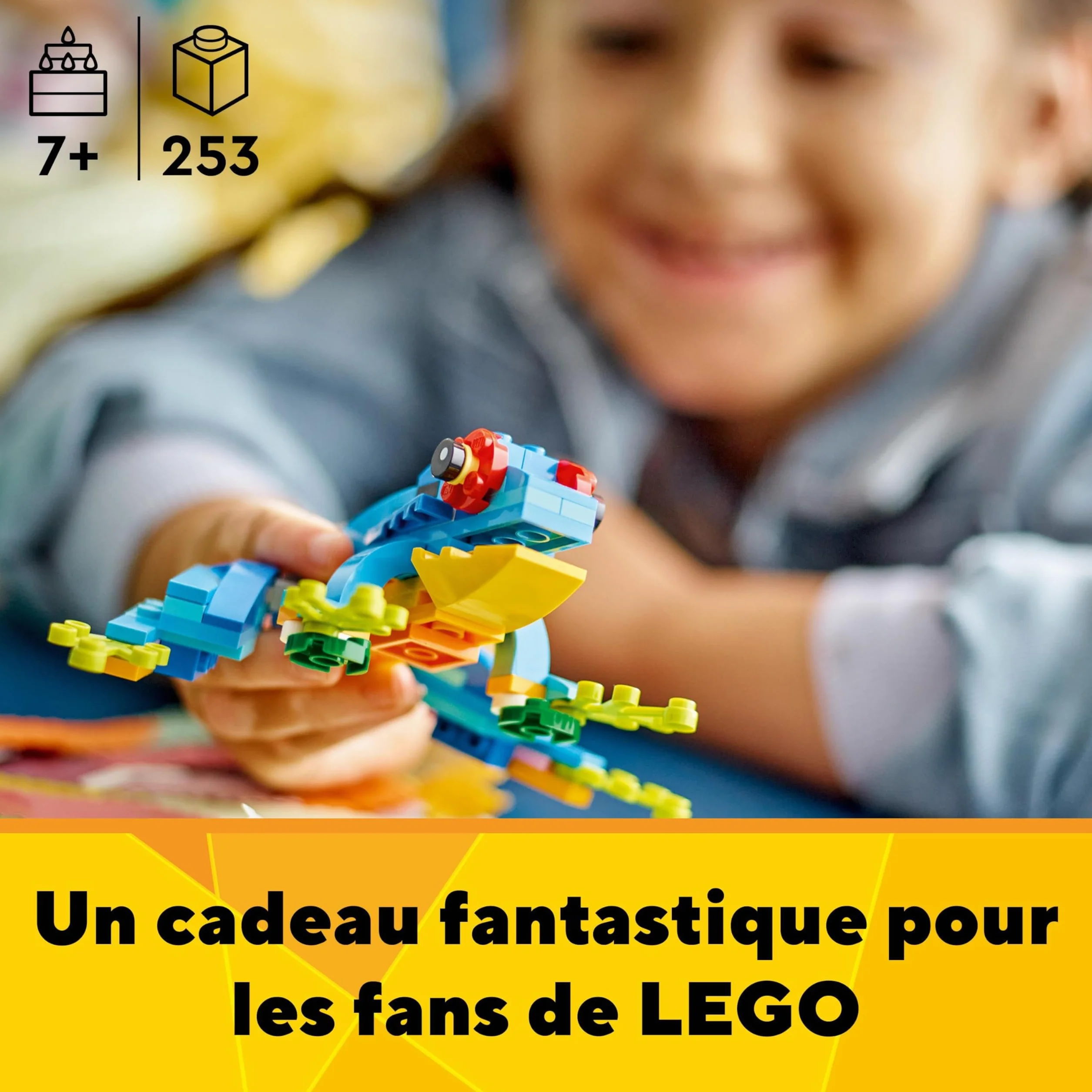 LEGO 31136 Creator 3-en-1 Le Perroquet Exotique Jouet de Construction Figurines Animaux de la Jungle