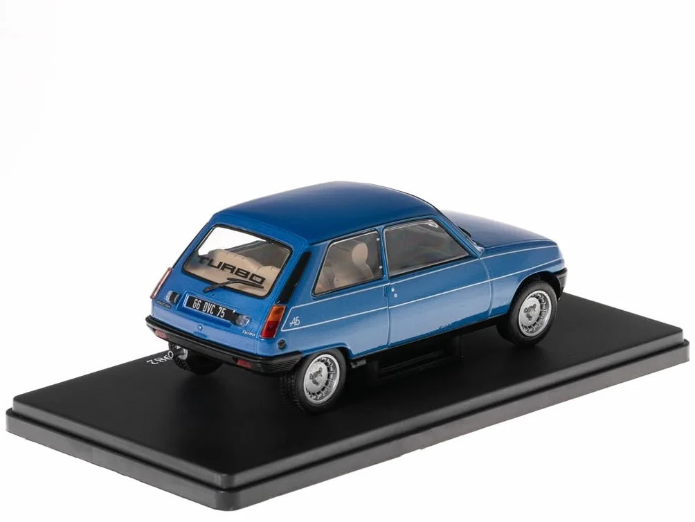OPO 10 Voiture Miniature de Collection 1/24 Renault 5 Alpine Turbo 1982
