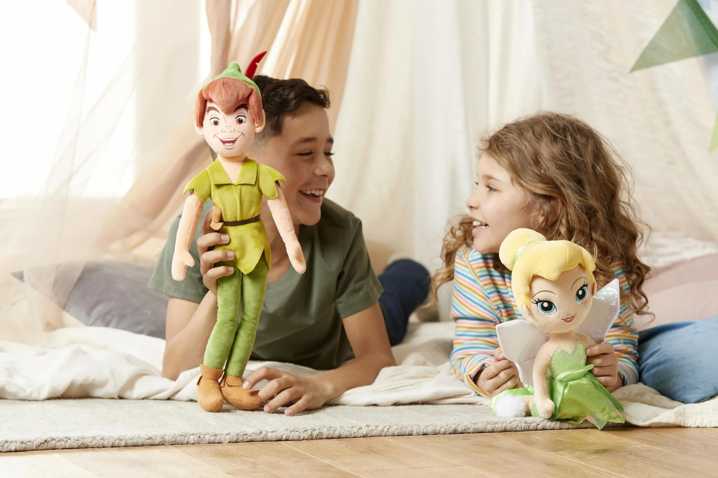 Disney Store Officiel Poupée Peluche Clochette 35 cm Fée Douce Robe Satin Iconique Détails Brodés