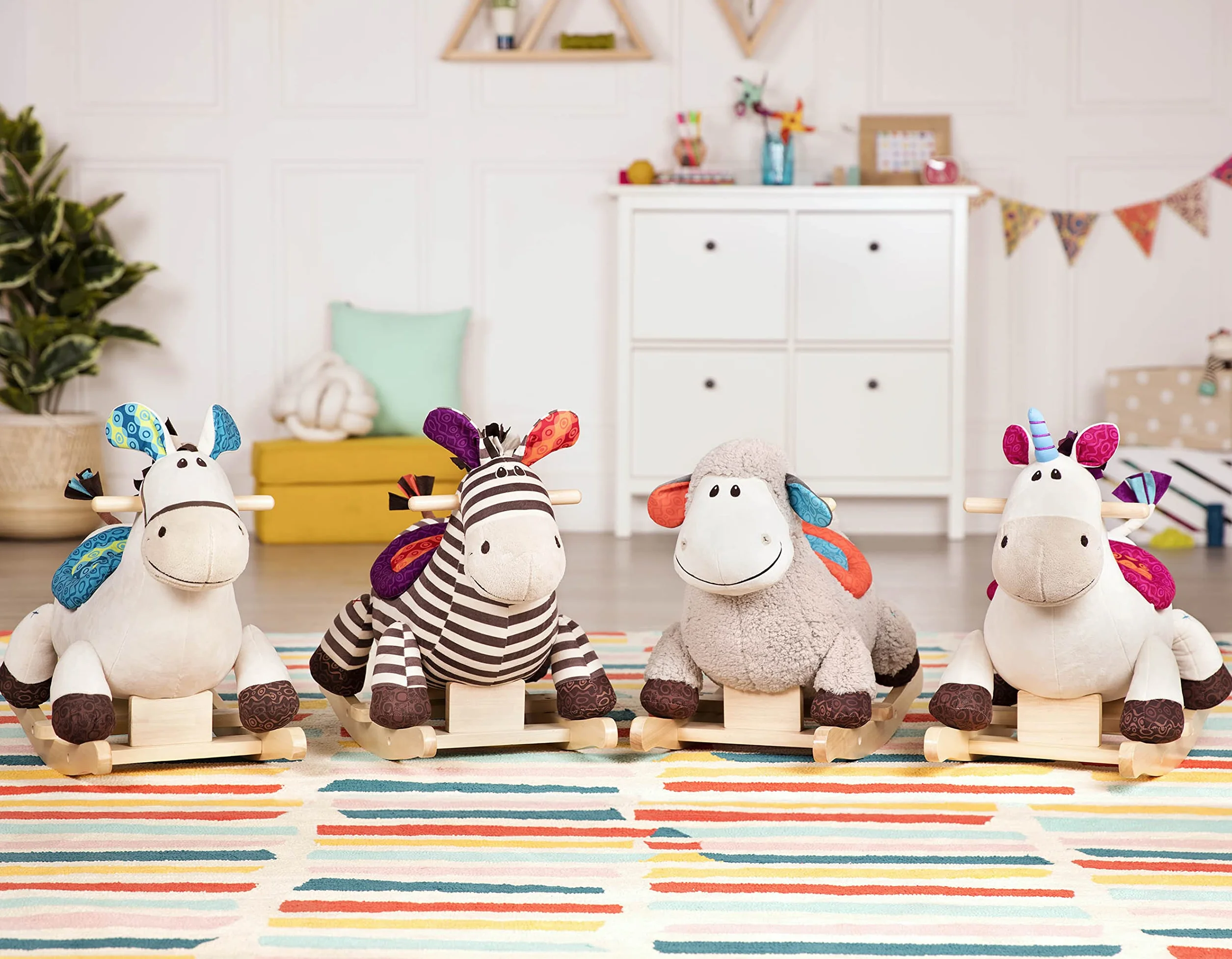 B. Toys Rodeo Rocker Loopsy Mouton à Bascule Siège Confortable Bois Dur Jouet Développement Jeu Actif Robuste Durable 18 Mois+