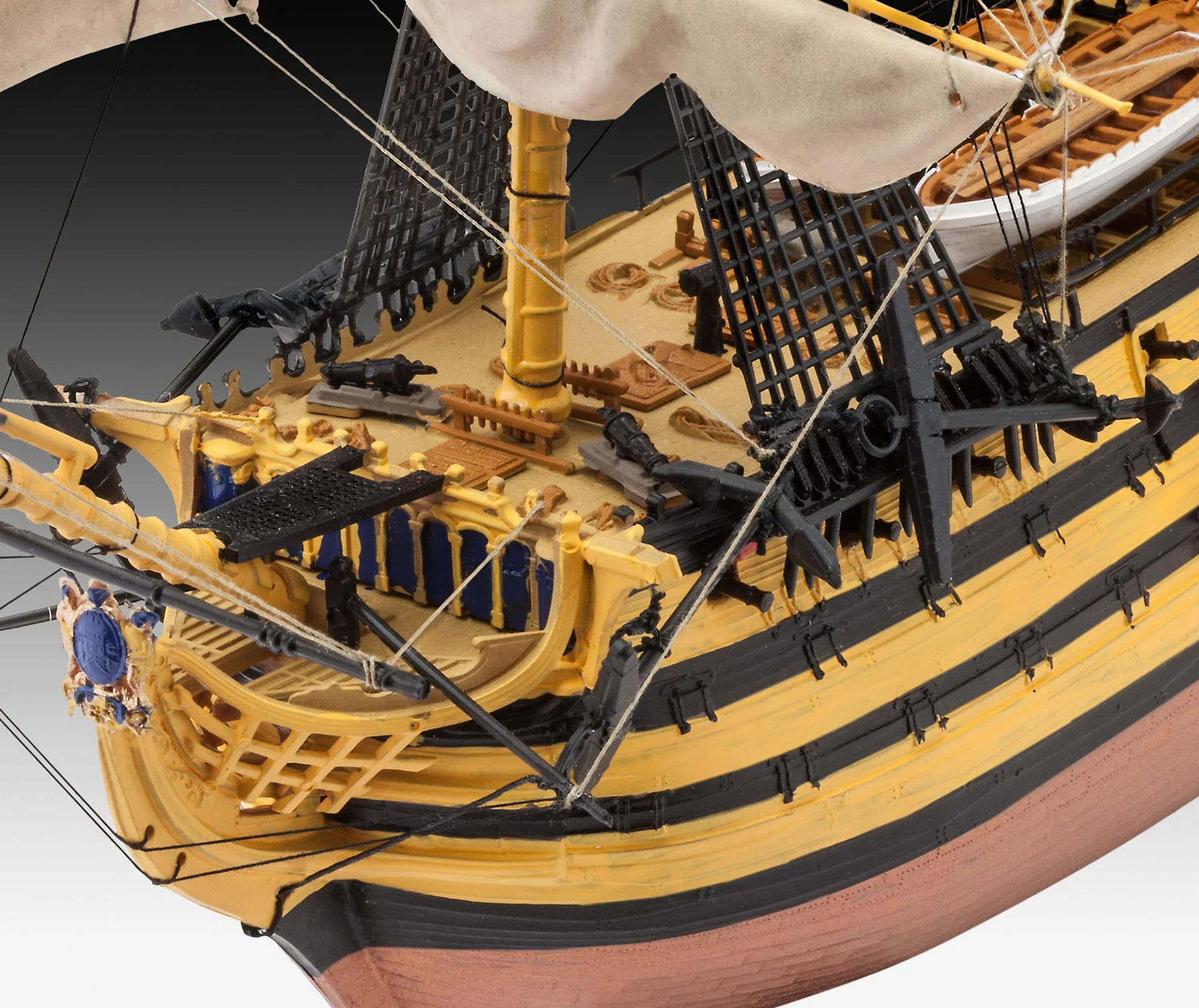 Revell H.M.S. Victory 1:225 Model Kit