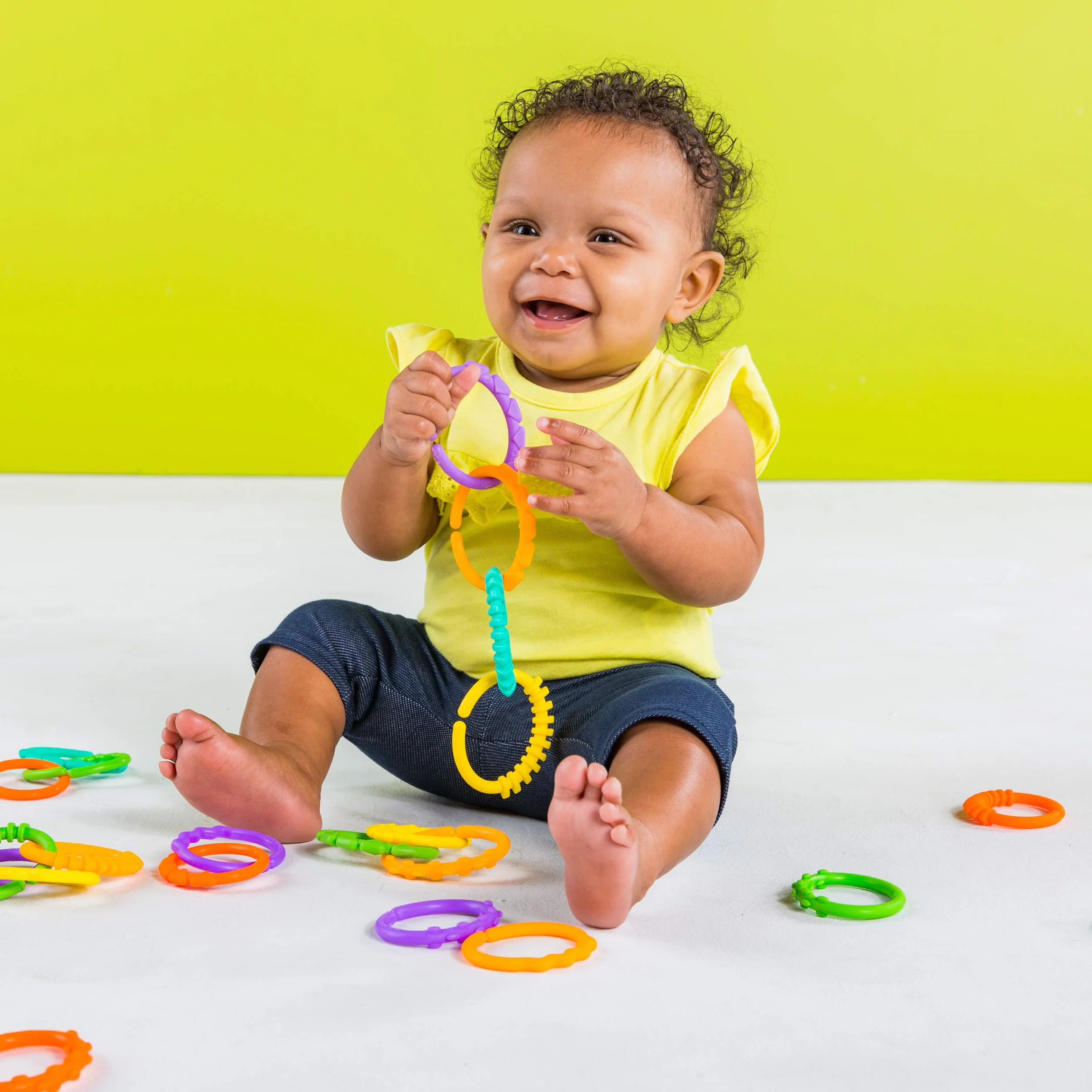 Bright Starts Lots of Links Jouets à anneaux pour poussette 24 pièces sans BPA 0 mois+