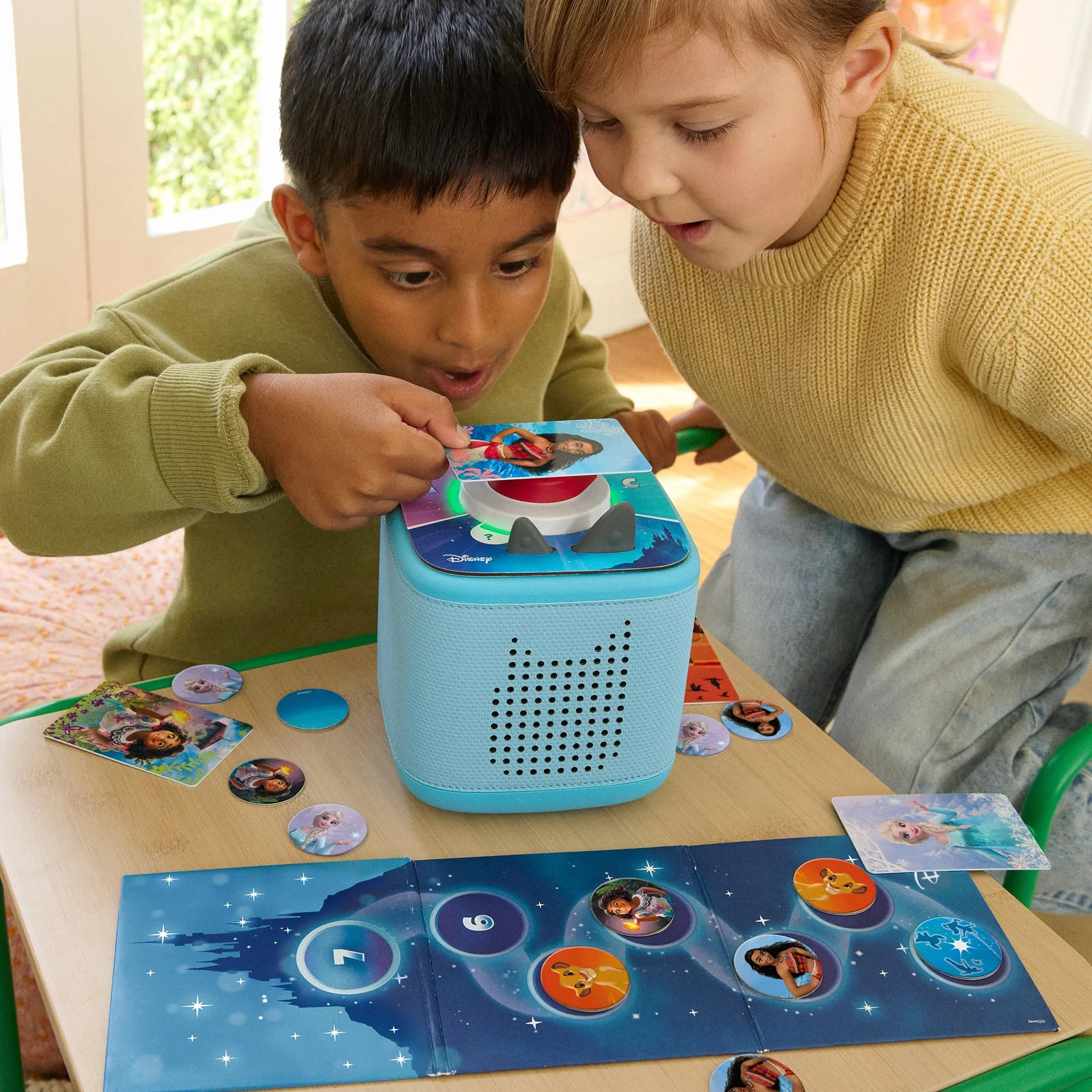 tonies Coffret Tonieplay Disney Le Grand Quiz avec contrôleur Compatible Toniebox 2 Jeu 3-9 Ans