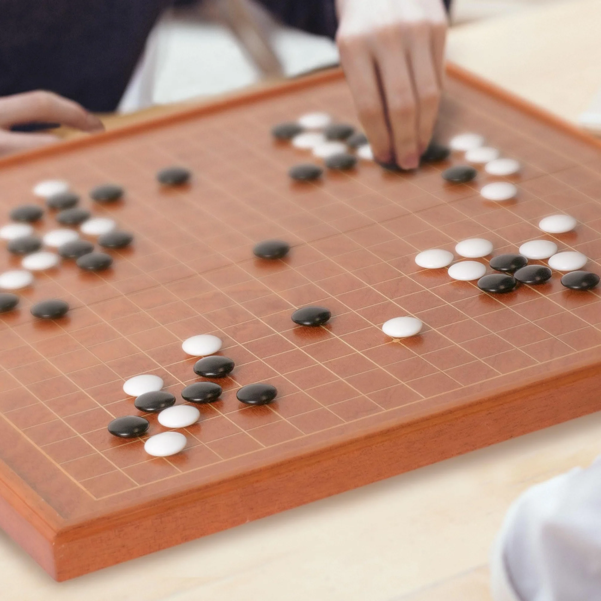 Yellow Mountain Imports Rosewood 2.6-Centimeter Folding Go Game Set Board with Double Convex Melamine Stones - Classic Strategy Board Game (Baduk/Weiqi)