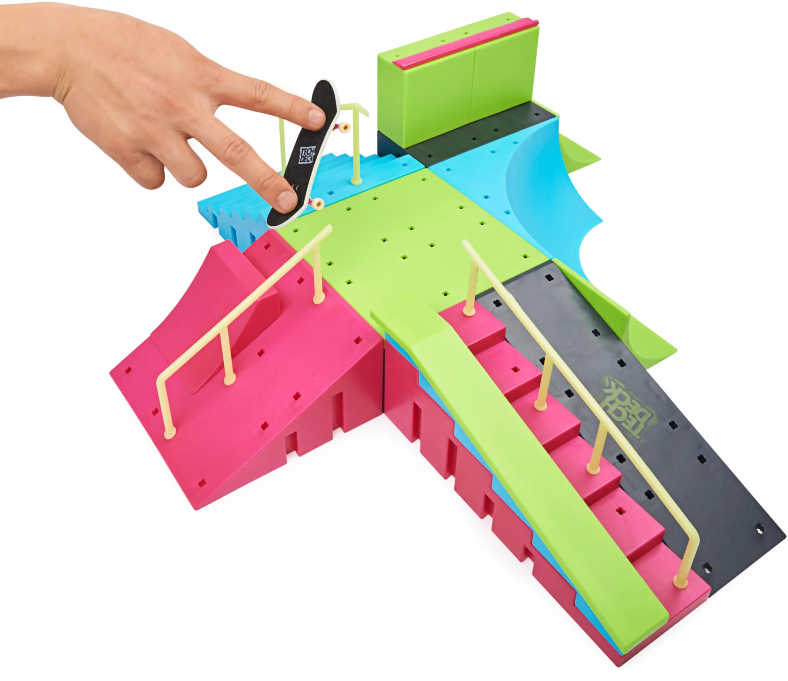 Tech Deck Neon Mega Park X-Connect Creator Ensemble de Rampes Phosphorescentes Personnalisables avec Fingerboards