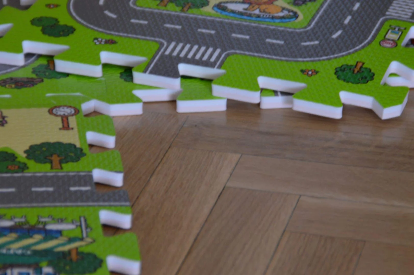 Tapis puzzle en caoutchouc EVA pour enfant circuit routes 90 x 90 x 1 cm pièces interchangeables