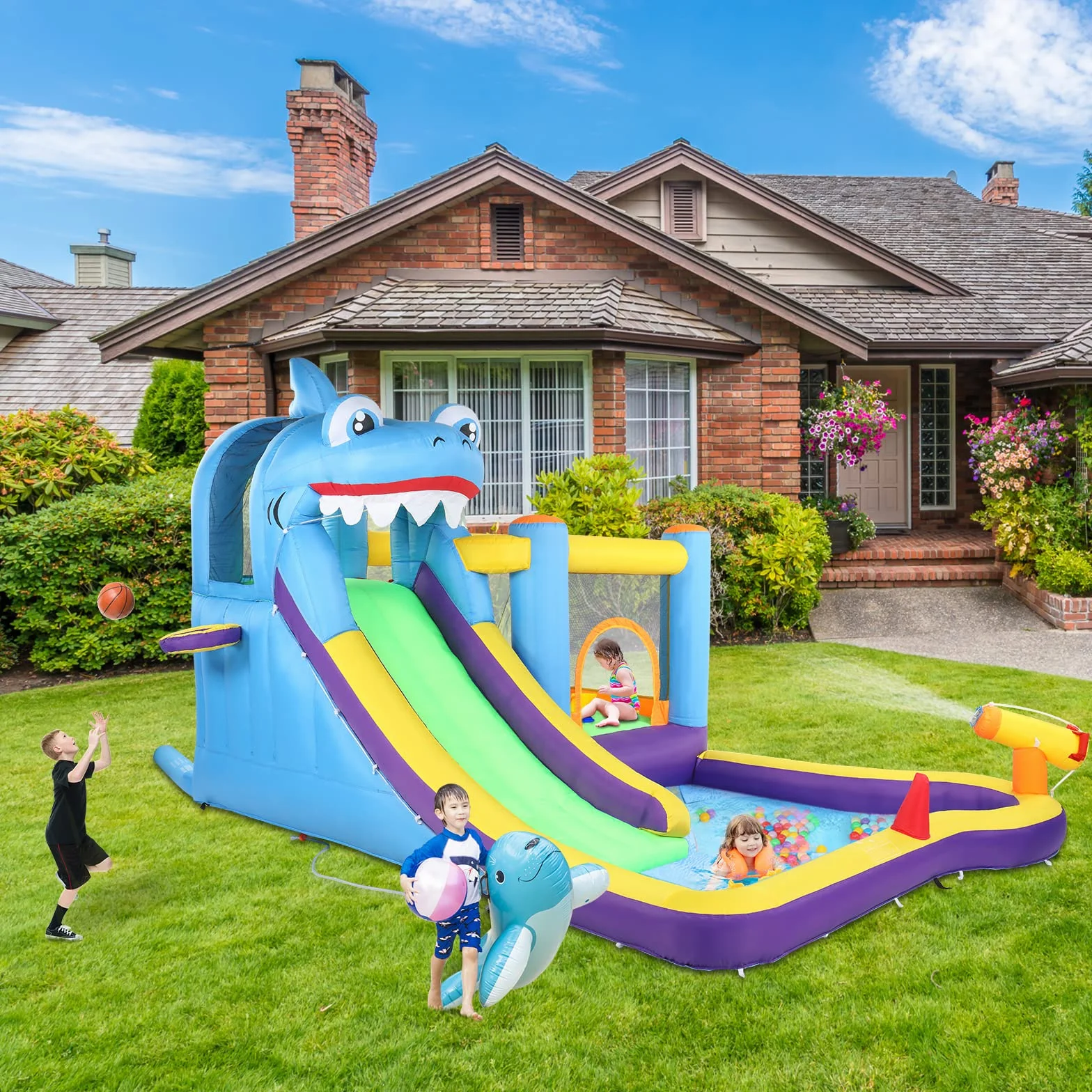 LEADZM Château Gonflable Parc Aquatique Thème Requin avec Trampoline Toboggan Piscine Pistolet à Eau 380x260x240 cm