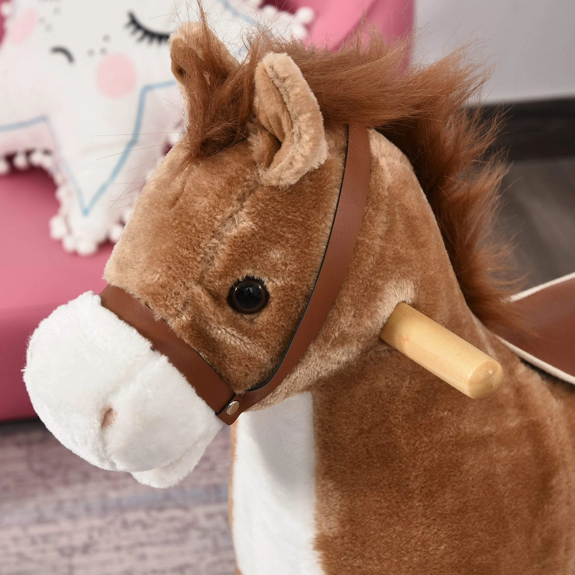 HOMCOM Cheval à Bascule Selle Grand Confort Peluche Bois Peuplier Brun 65x32,5x61 cm
