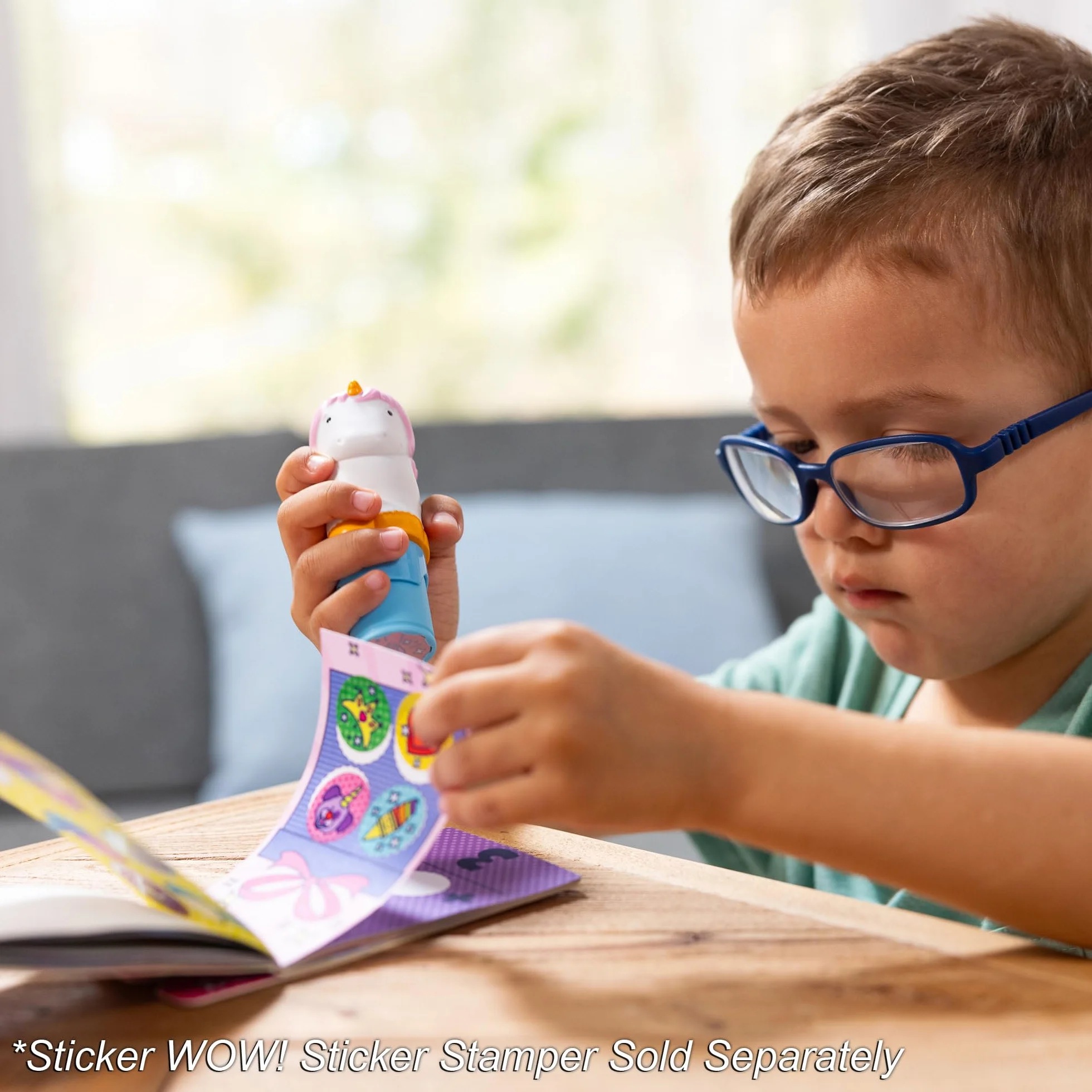 Melissa & Doug Sticker Wow Mini Bloc D’Activités + Recharge 200 Autocollants pour Tamponneuse À Stickers - Activité Manuelle Enfant 3 Ans+