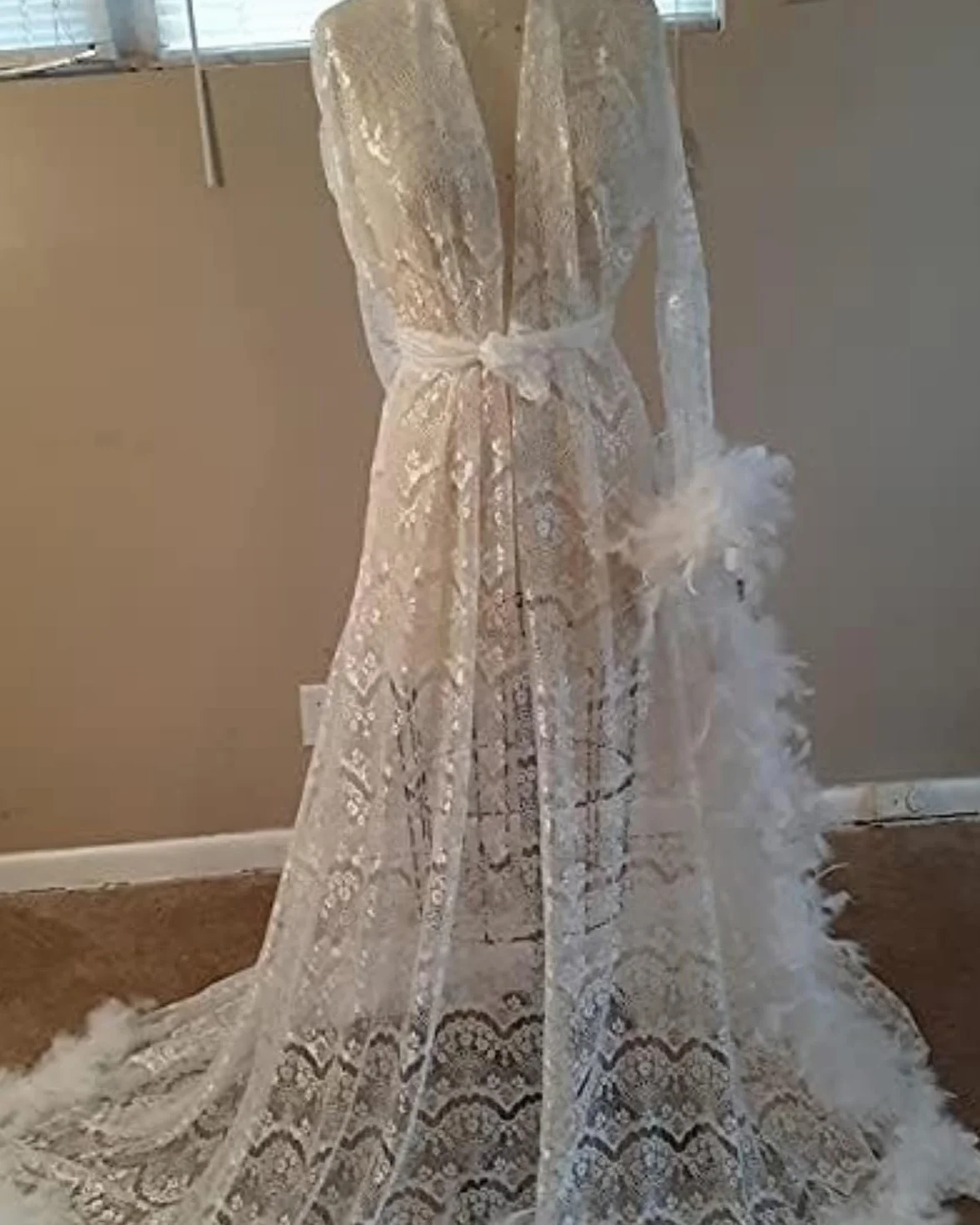 Boa en Plumes Blanc 120cm pour Femme, Danse, Mariage, Fête, Cosplay, Halloween