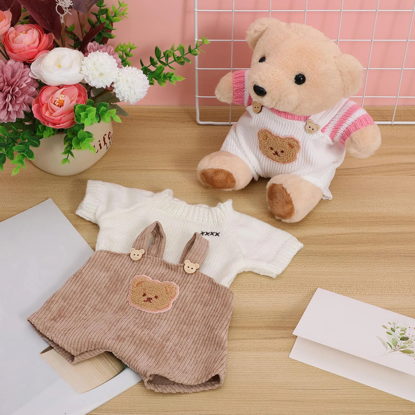 BESTonZON Vêtements pour Peluches Ours 30 Cm 2 Ensembles Confortables avec Pantalon À Bretelles Et Pull
