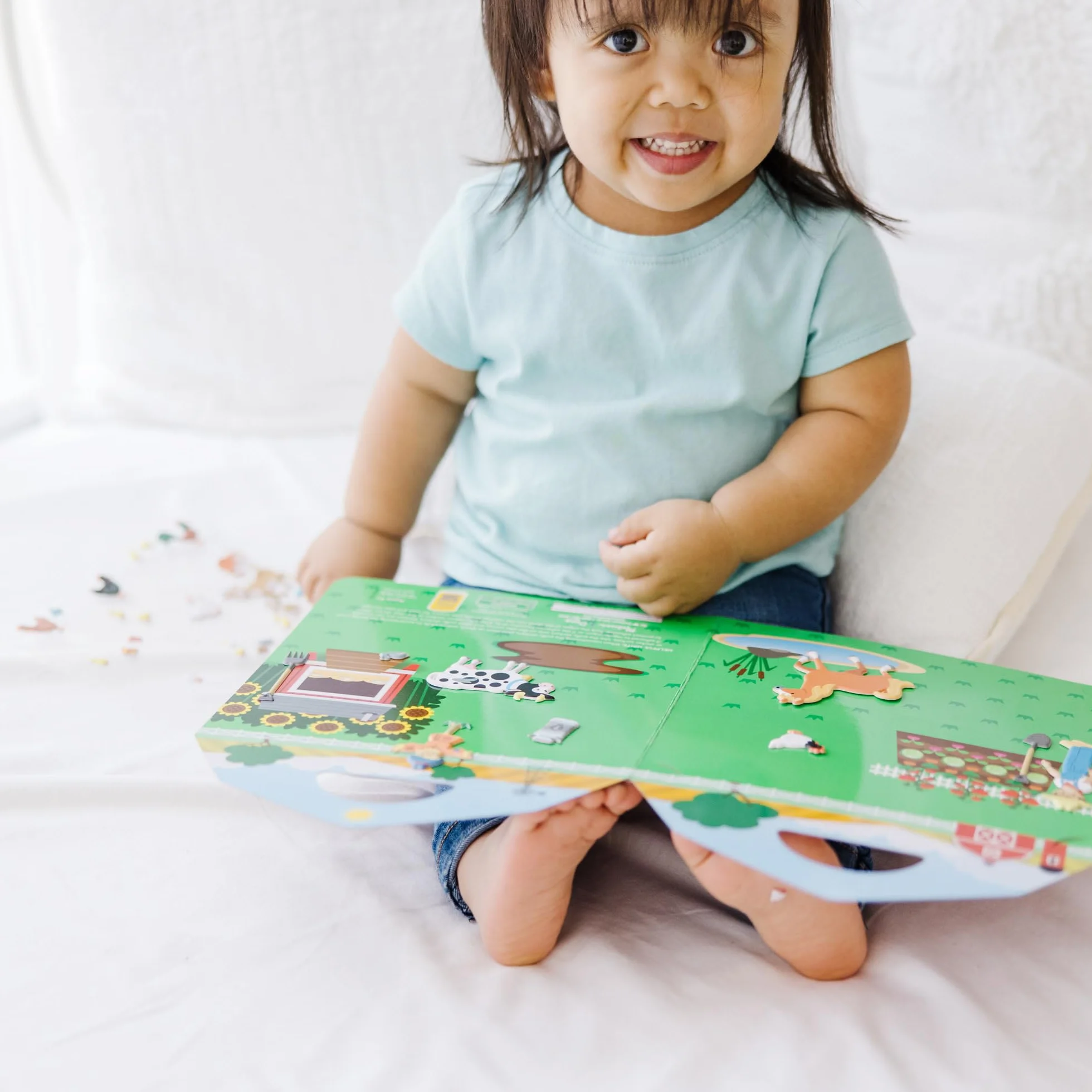 Melissa & Doug Kit Autocollants Réutilisables La Ferme Livre D’Activités Stickers Animaux Repositionnables 4 Ans+