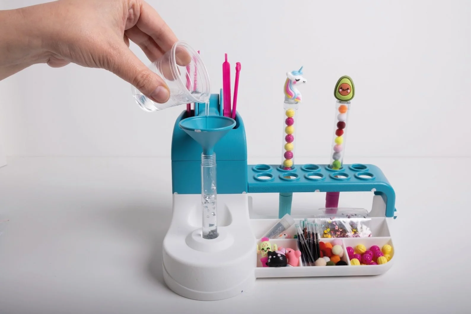 Clementoni L'Atelier des Stylos Kit Créatif DIY 10 Stylos à Personnaliser 6 Ans+