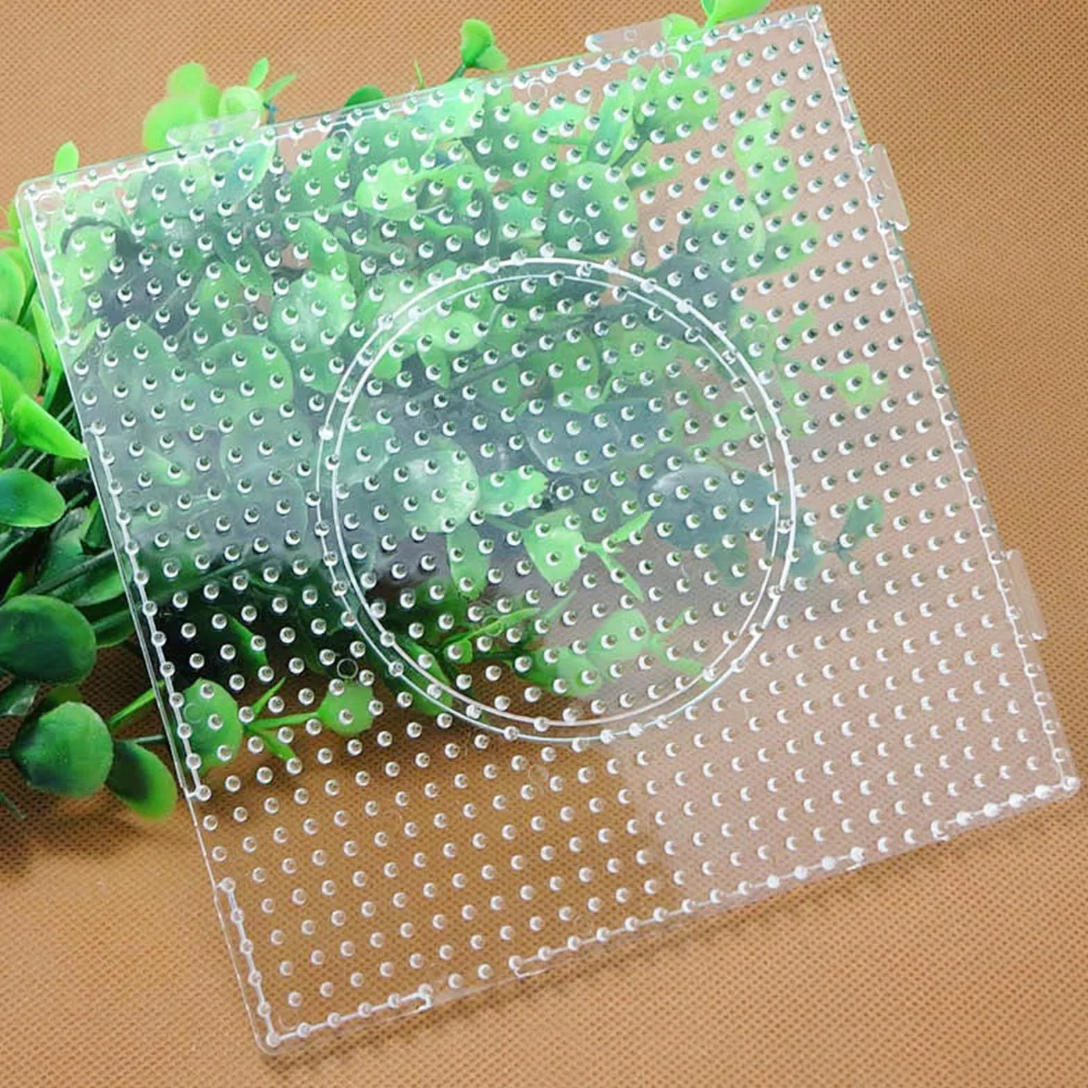 Plaques de Perles à Repasser Transparentes en Plastique 5 mm Panneaux Perforés 8 PCS Carré