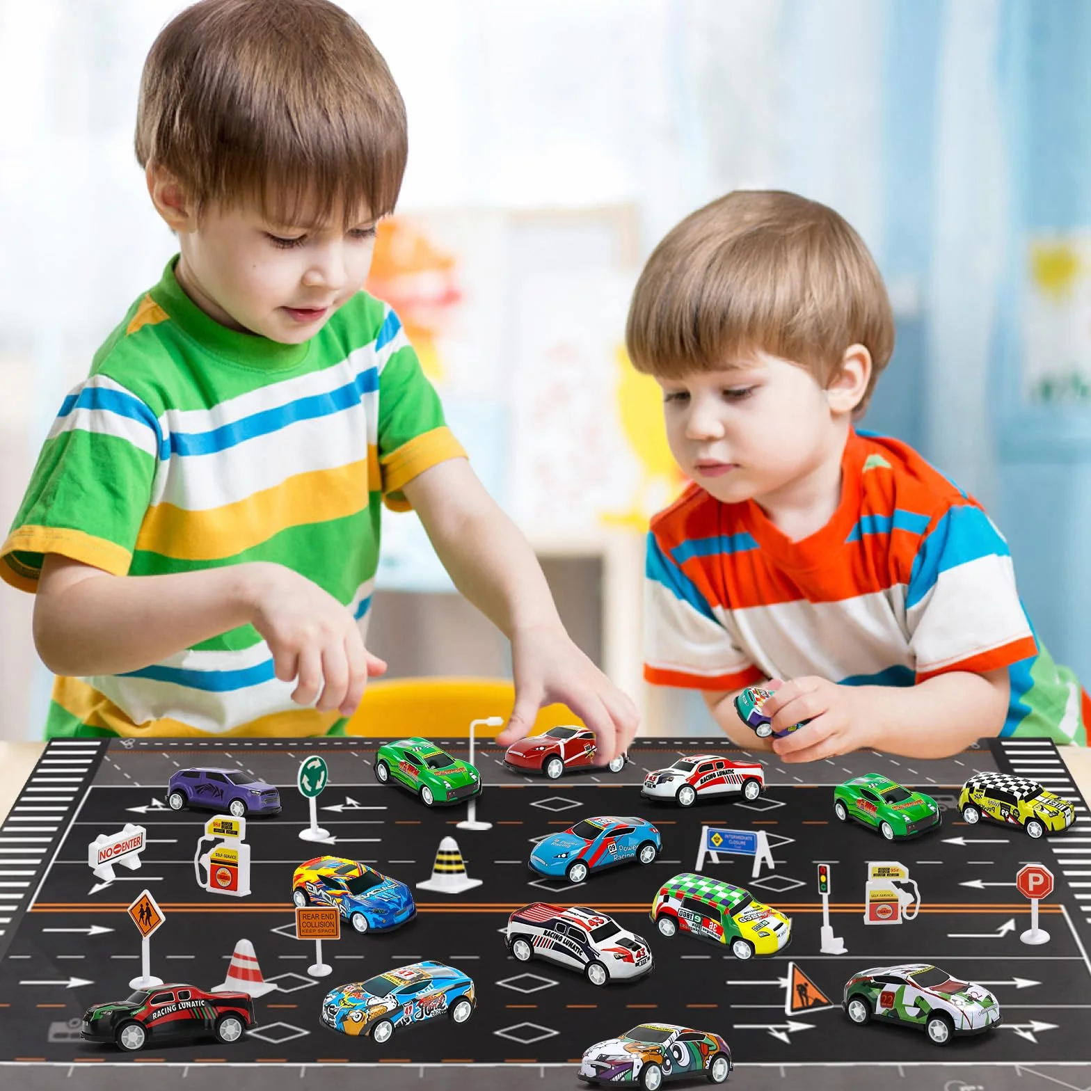 Voitures Jouets en Métal 24 Pièces avec Tapis de Jeu et Barrage Routier 6,8cm Cadeau pour Enfant Garçon 2-8 Ans