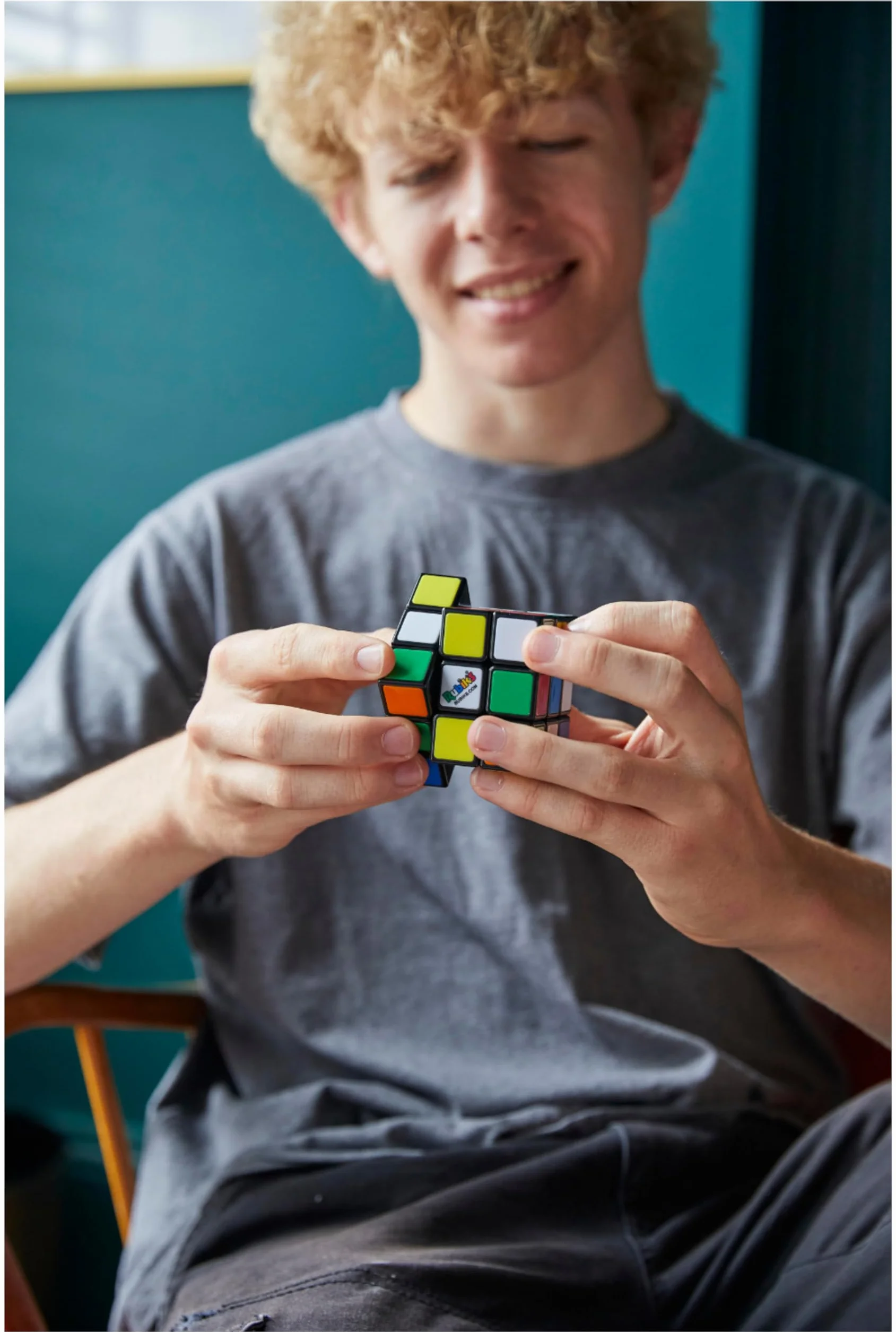 Rubik's Cube 3x3 Casse-Tête Puzzle Original Correspondance Couleurs Enfant 8 Ans+