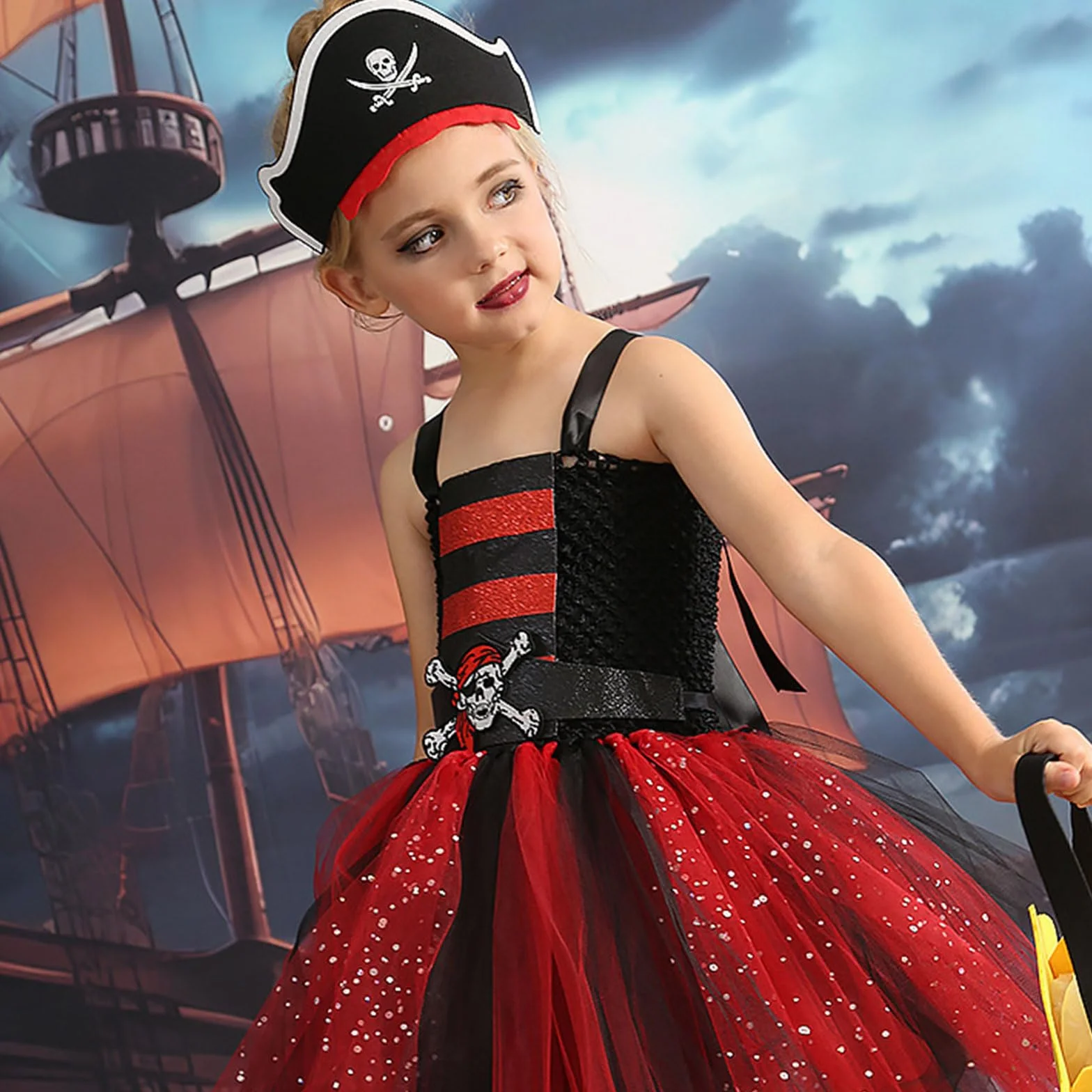 Chapeau Pirate Enfants 12 Pièces Accessoires Déguisement Anniversaire Cosplay Fêtes Halloween Bandeau Feutre