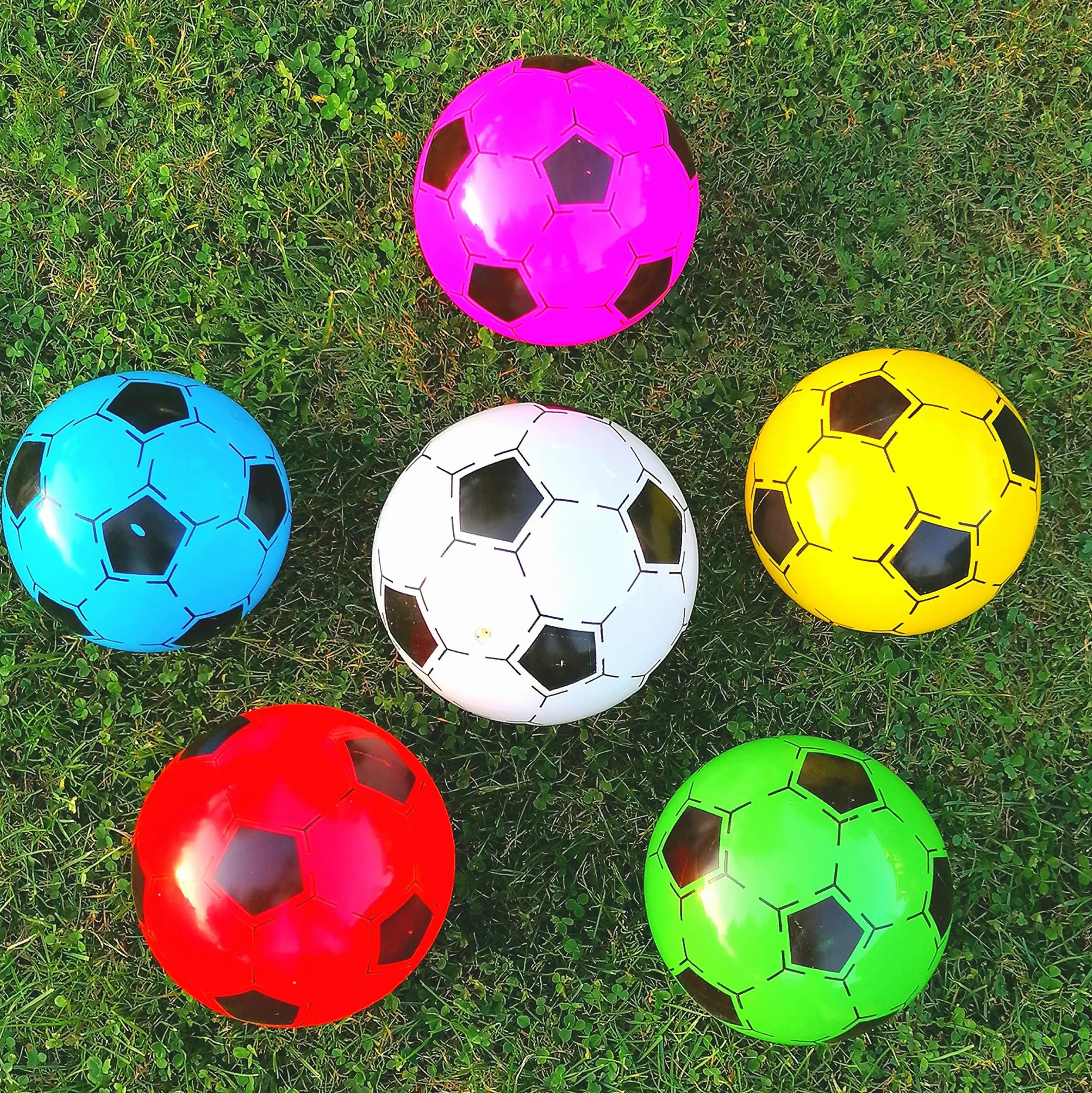Ballons de football en plastique 20 cm - Lot de 12