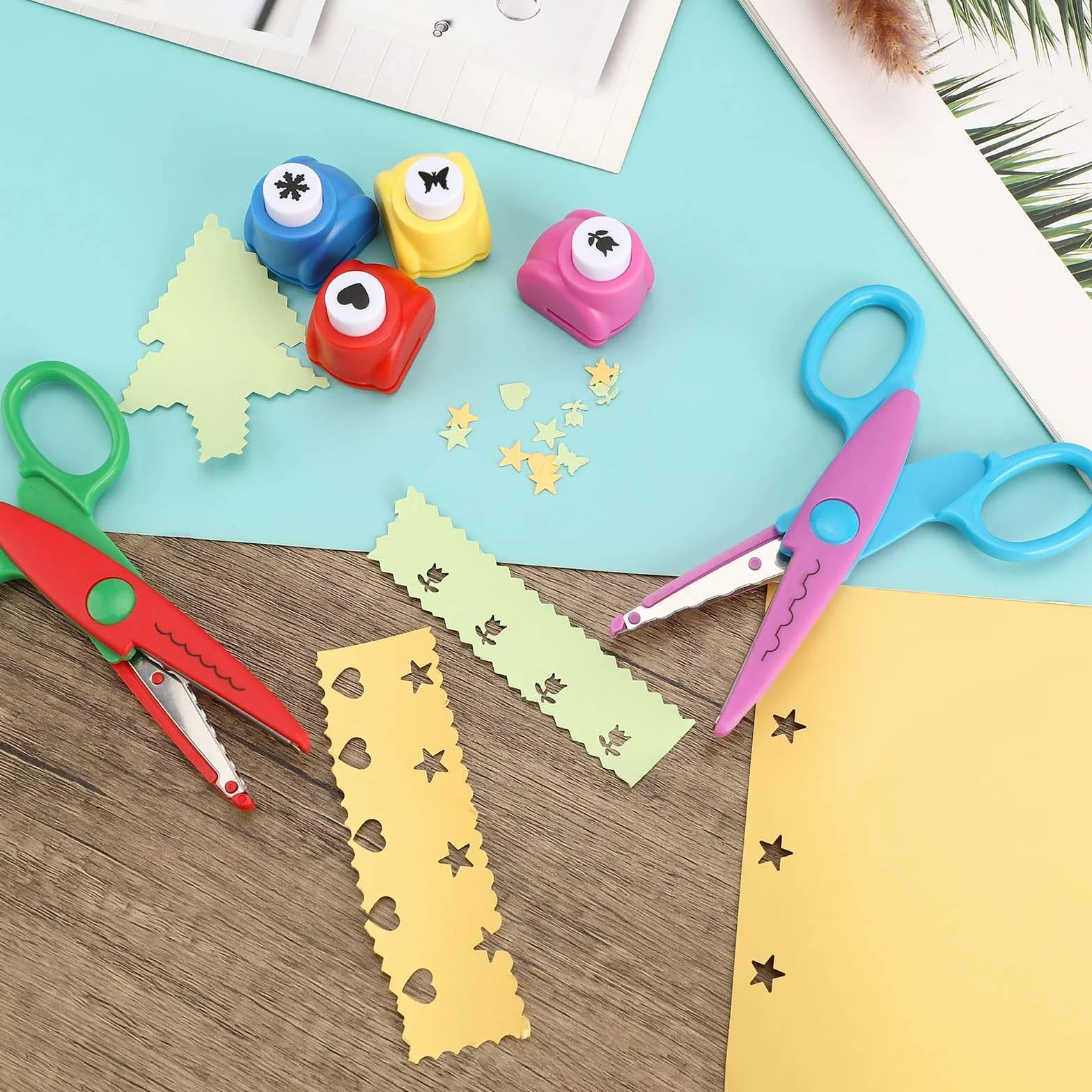 Lot de 6 Ciseaux de Bricolage pour Enfants avec Perforatrices à Papier, 6 Formes de Coupe