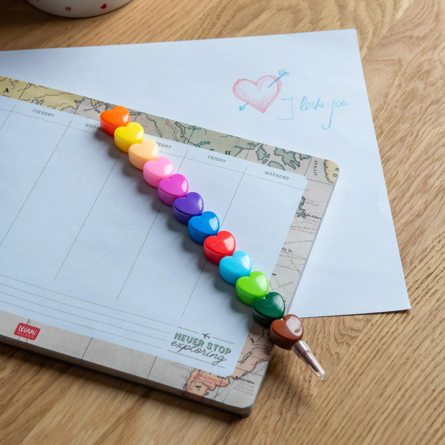 Legami 12 crayons empilables pastel en forme de coeur pour enfants