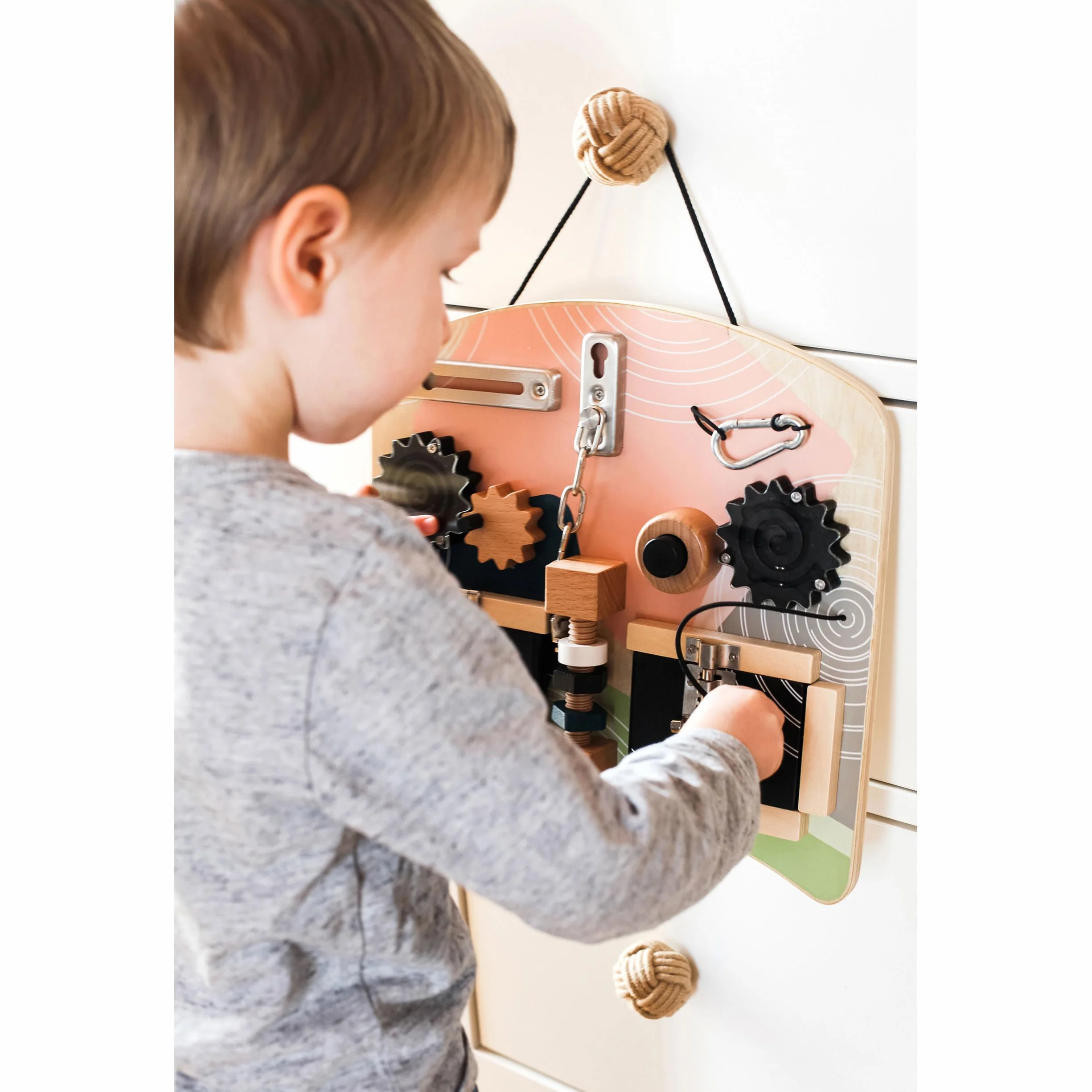 Small Foot Planche de motricité serrures et rotation jeu pour enfants dès 3 ans