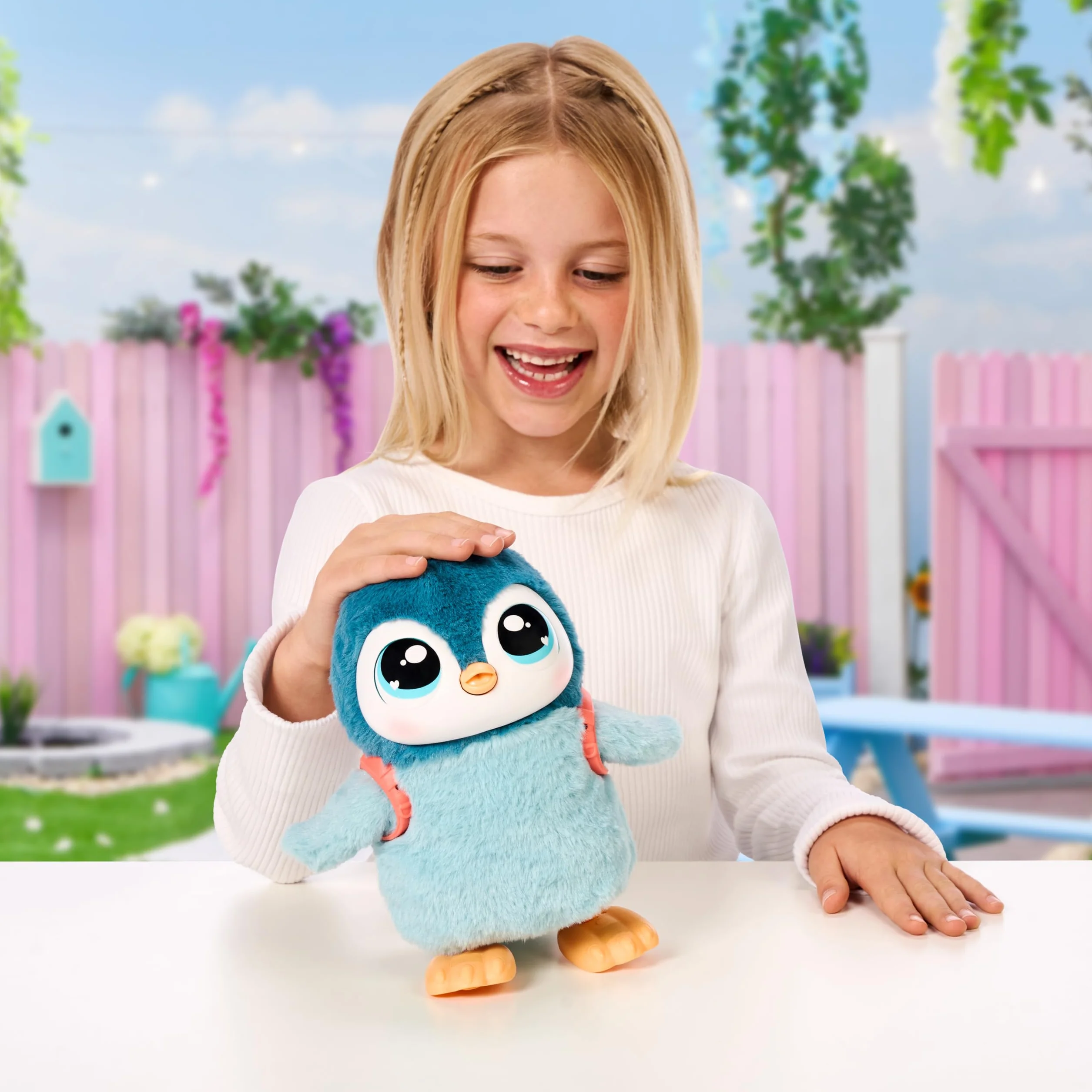 Little Live Pets Mon Petit Pingouin Waddles Jouet interactif Doux Qui Marche Danse Bat des Ailes 25 Sons Piles fournies 5 Ans