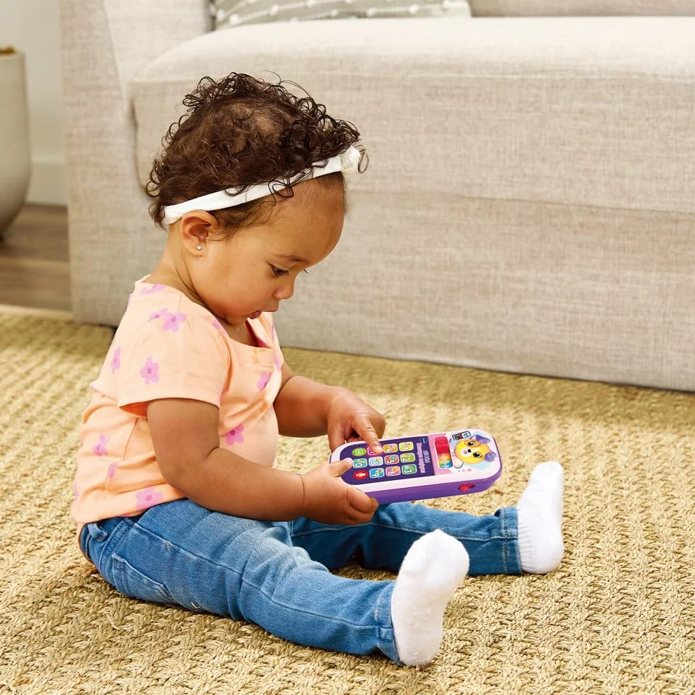 VTech Allô Bébé Messages Magiques Rose Premier Téléphone Interactif Parlant Musical Enregistreur Vocal Changeur de Voix Effets Lumineux Cadeau Bébé 9 Mois Français