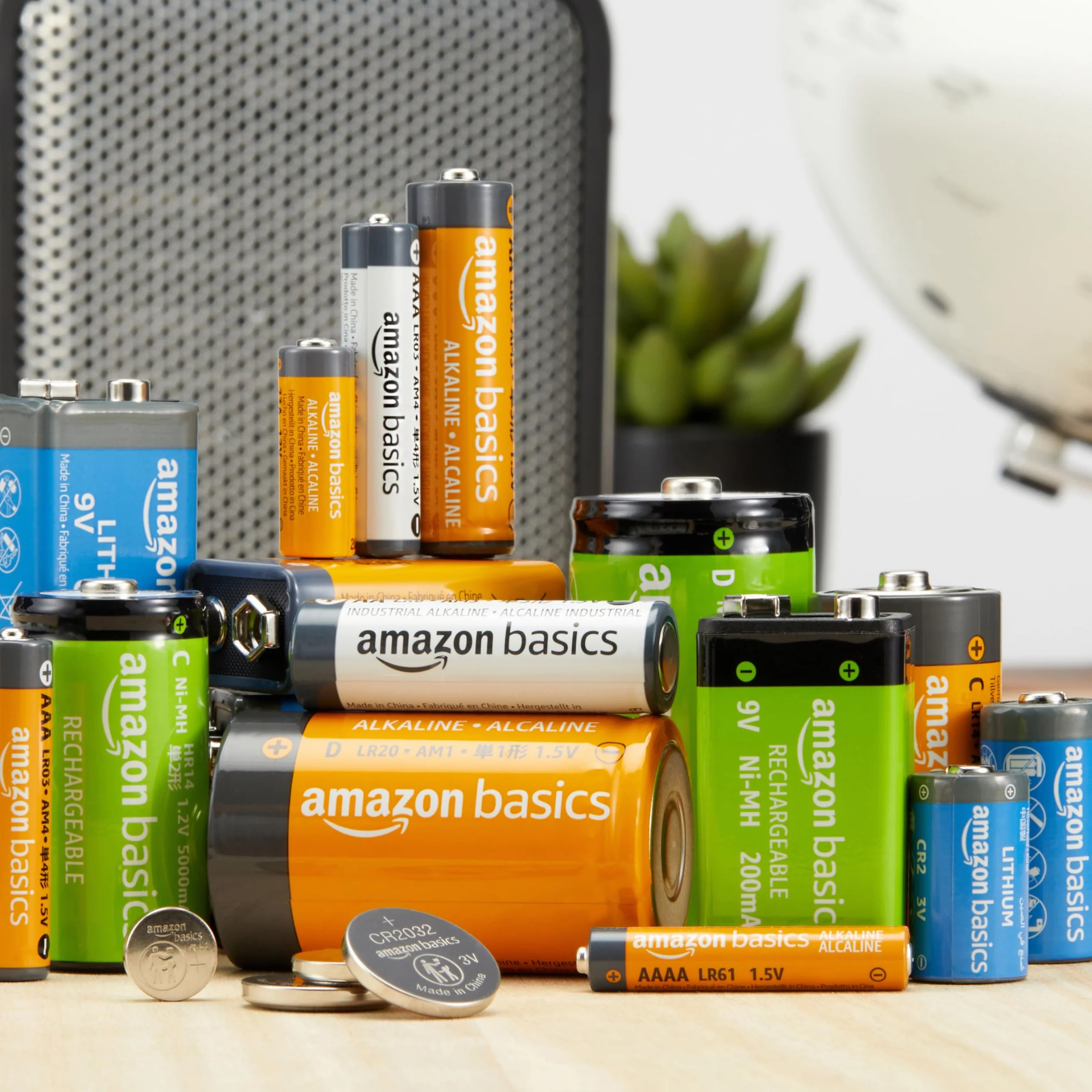 Amazon Basics Lot de 8 Piles alcalines AAAA 1,5 V