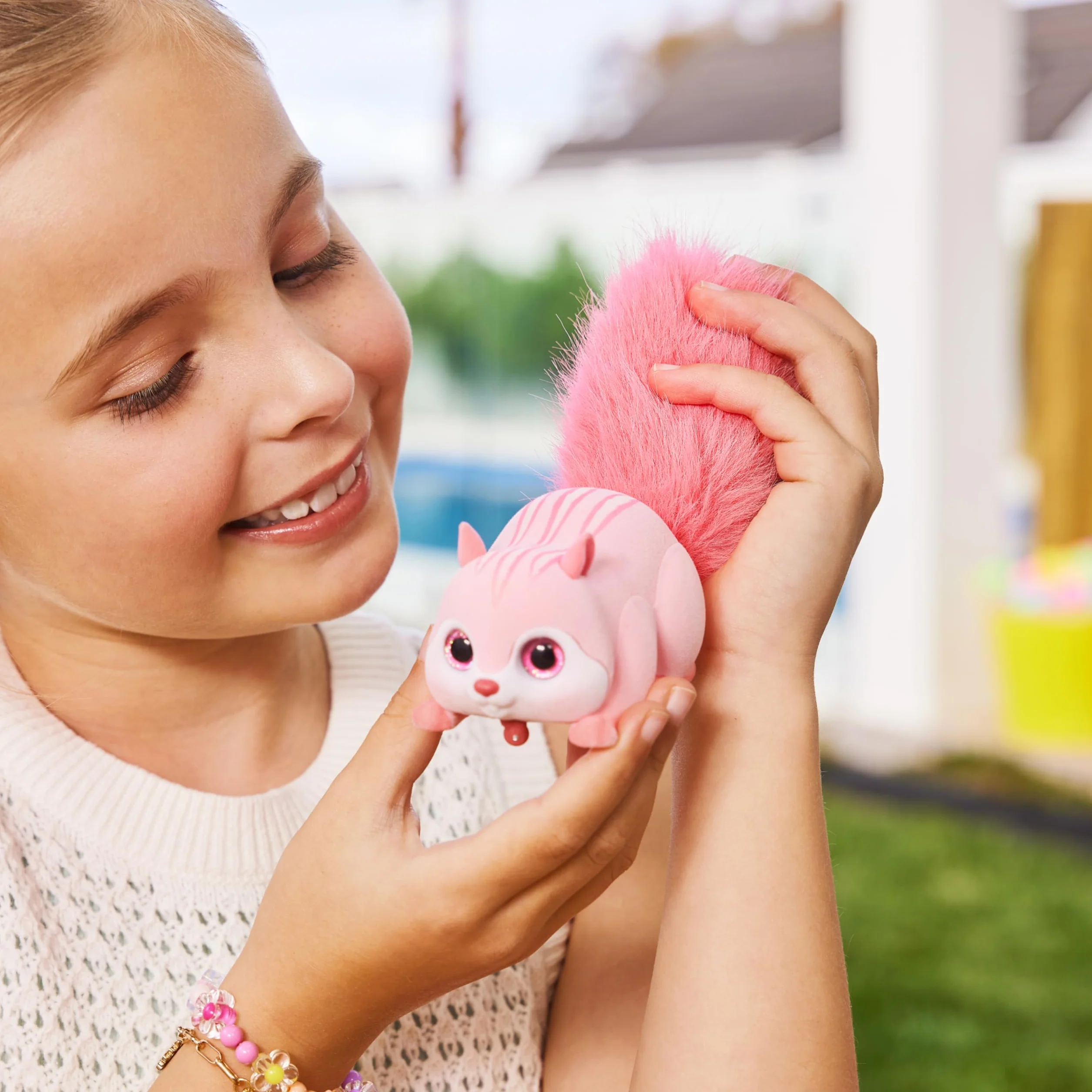 ZURU Pets Alive Scurry'n Squirrel Marron Jouet Animal Robotique Interactif Écureuil Mobile Sons Réalistes 2 Ans+