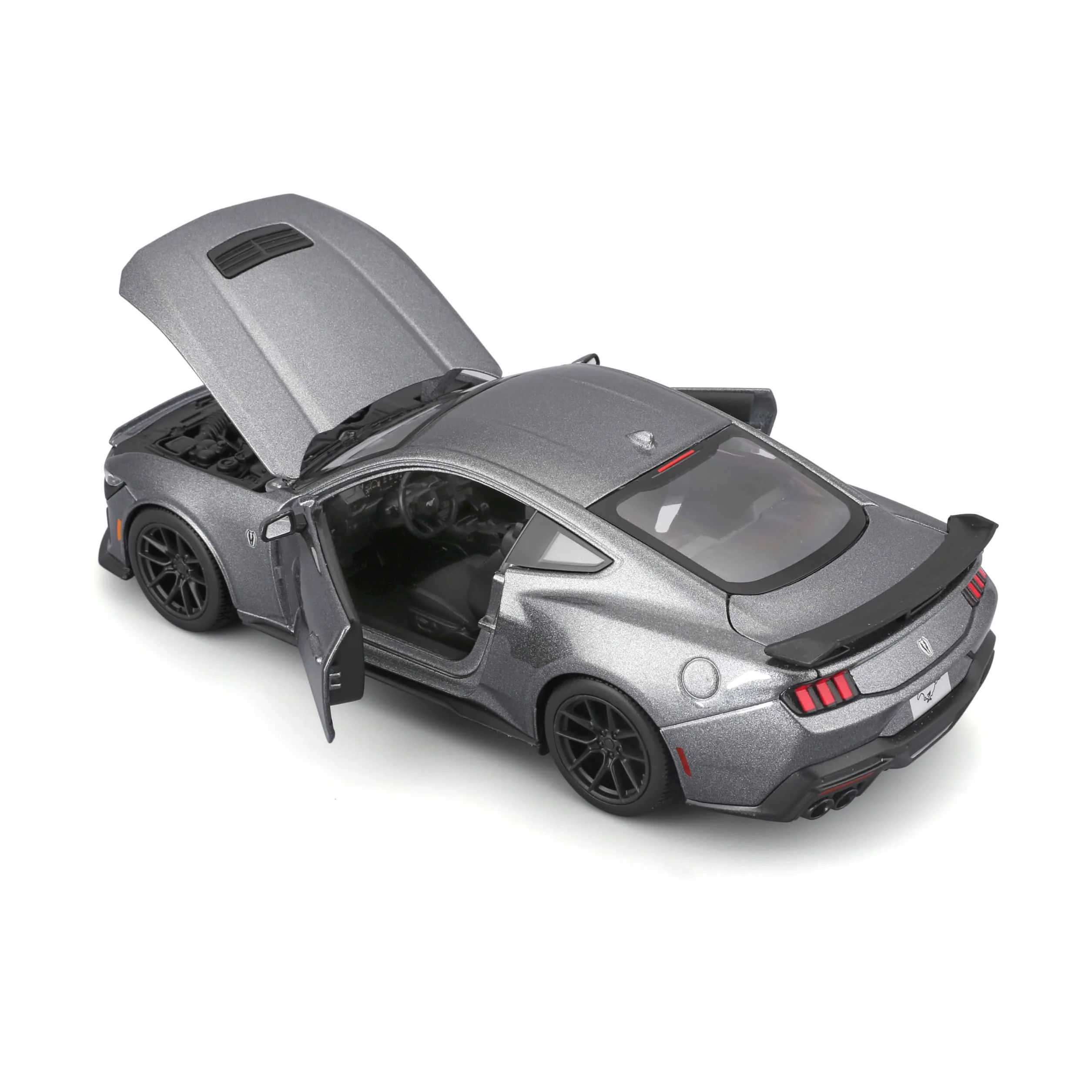 Maisto Ford Mustang Dark Horse 2024 1:24 Diecast Voiture Gris métallisé Portes Capot ouvrants Licence Officielle Ford