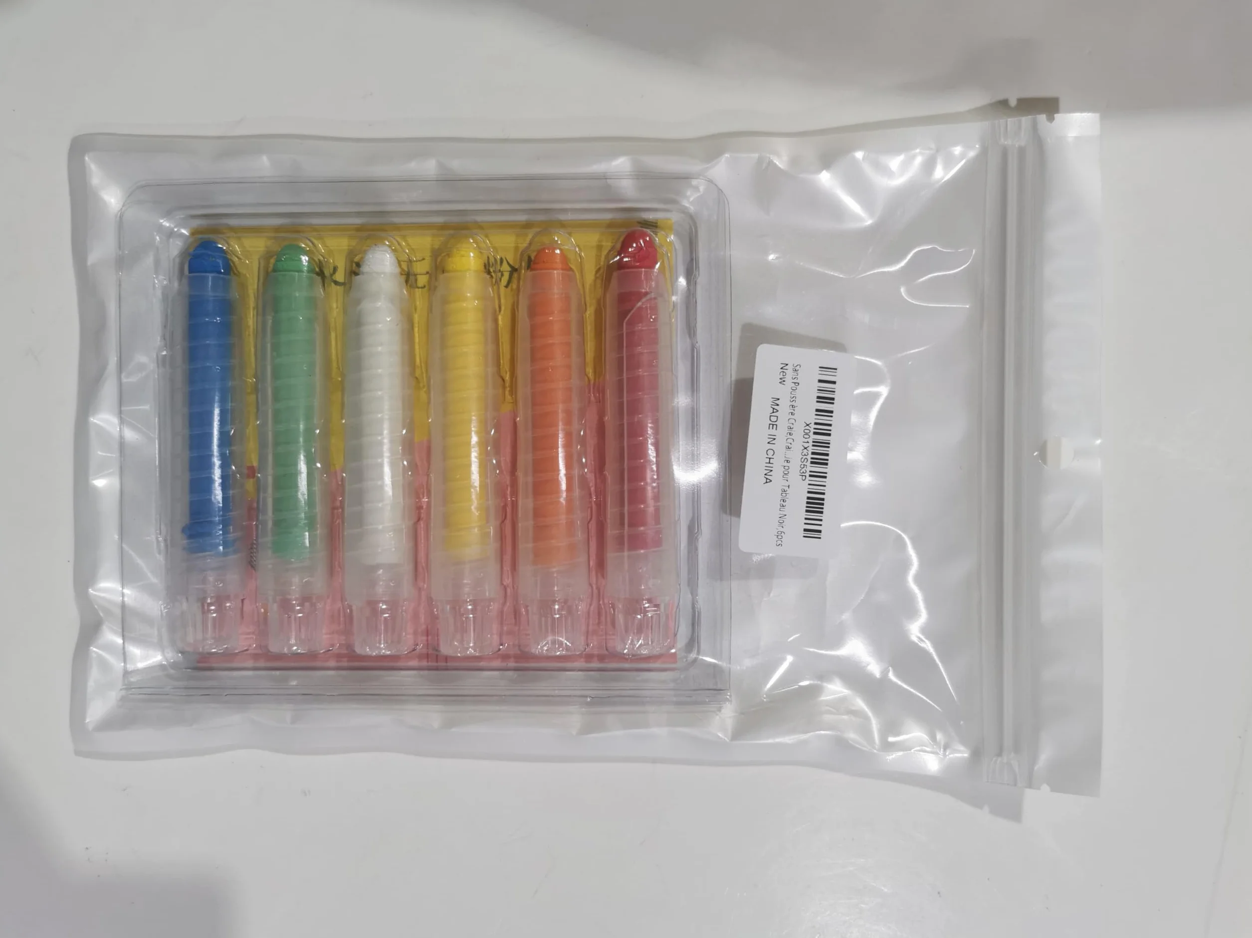 Bavooty Lot de 6 crayons à craie colorés lavables sans poussière avec porte-craie réglable